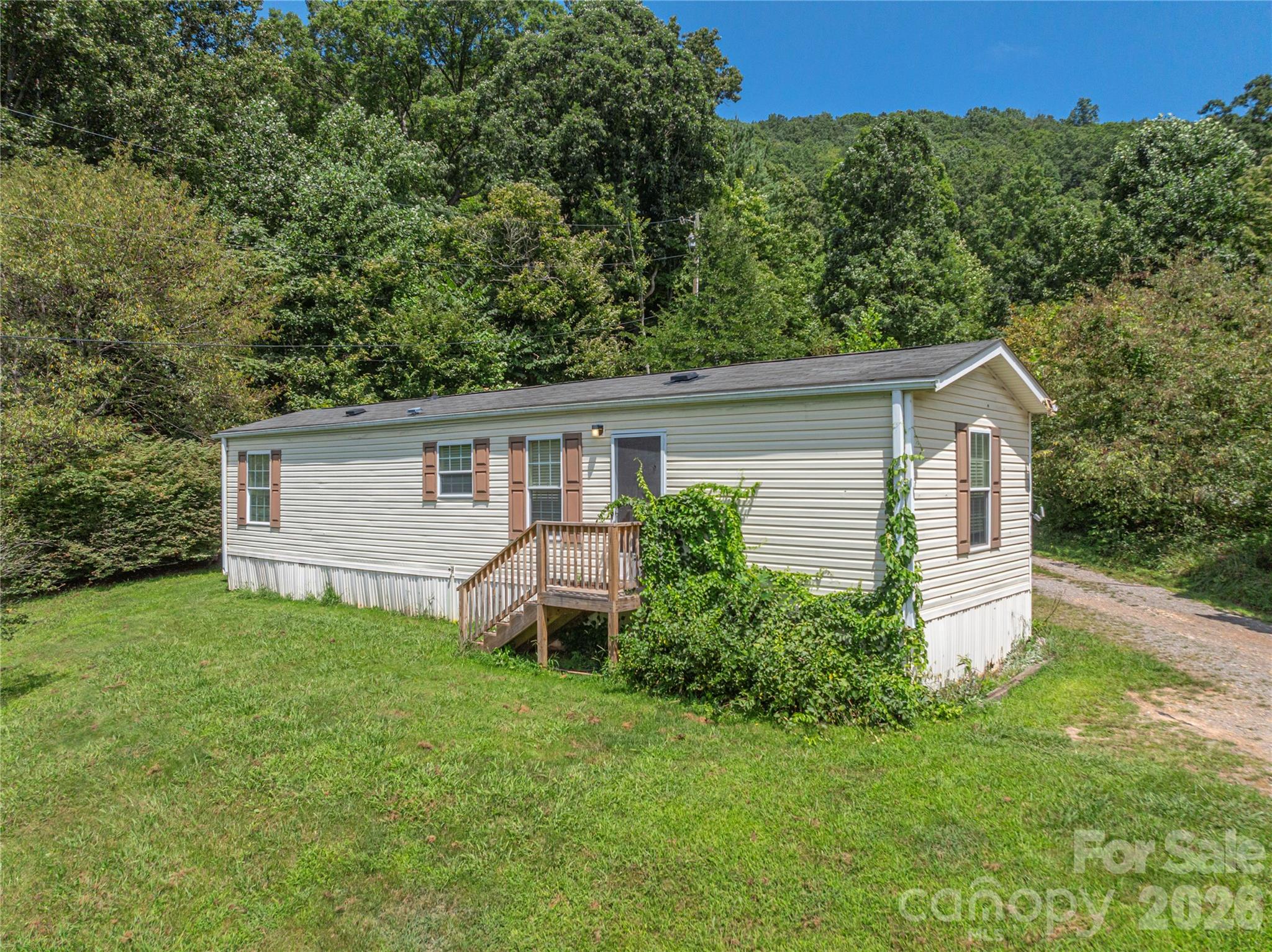 124 Sayles Town Place — Fairview