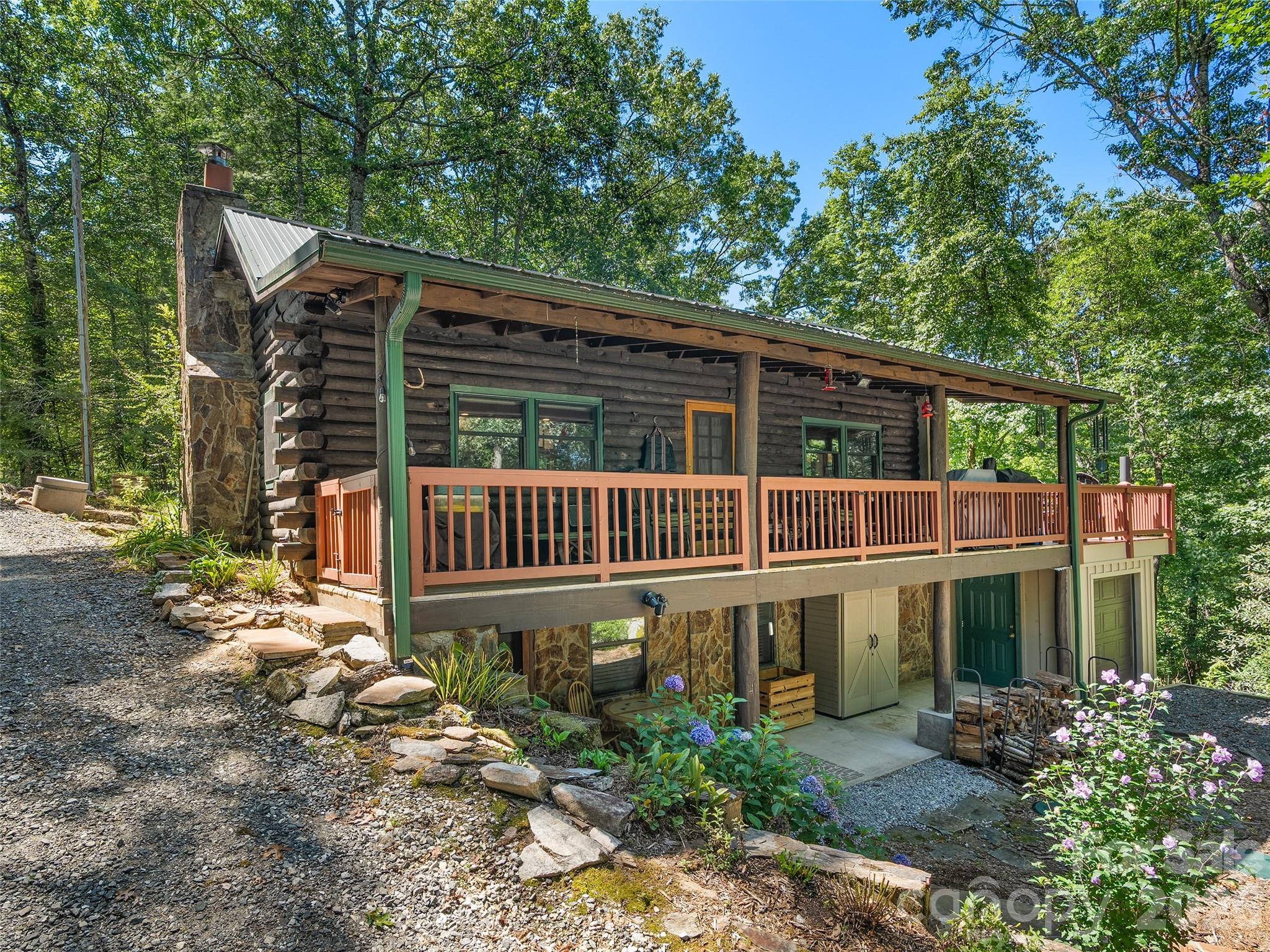 185 Rainbow Lake Drive — Brevard