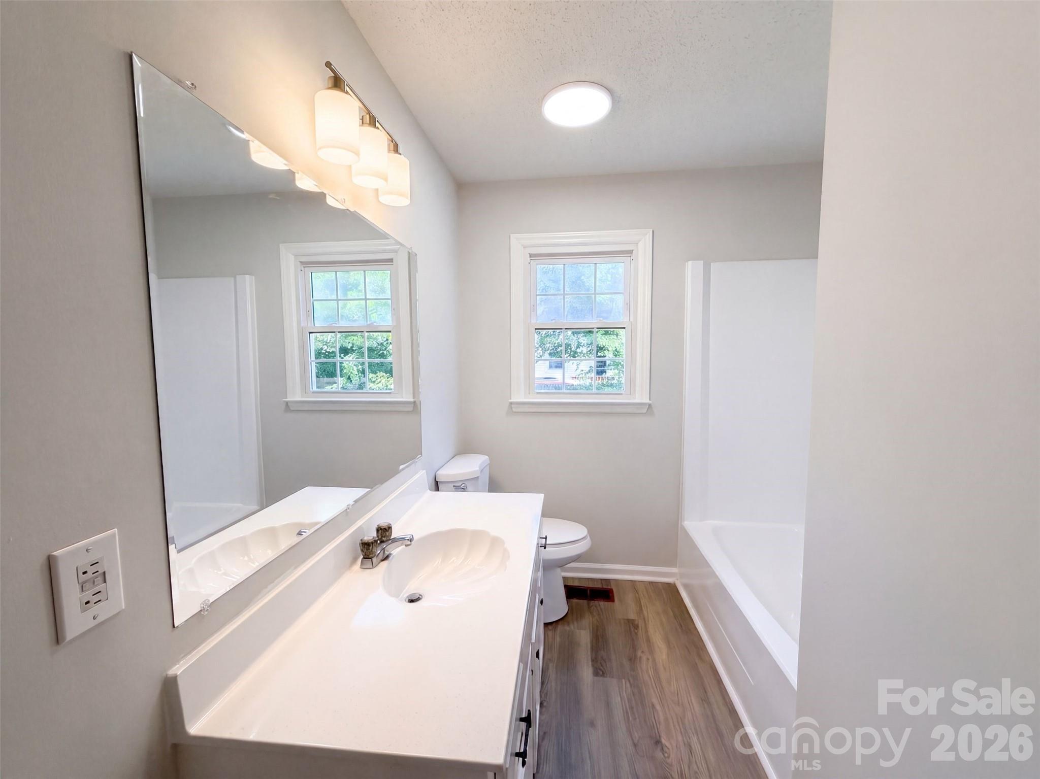 4202 Wrentree Drive — Dallas