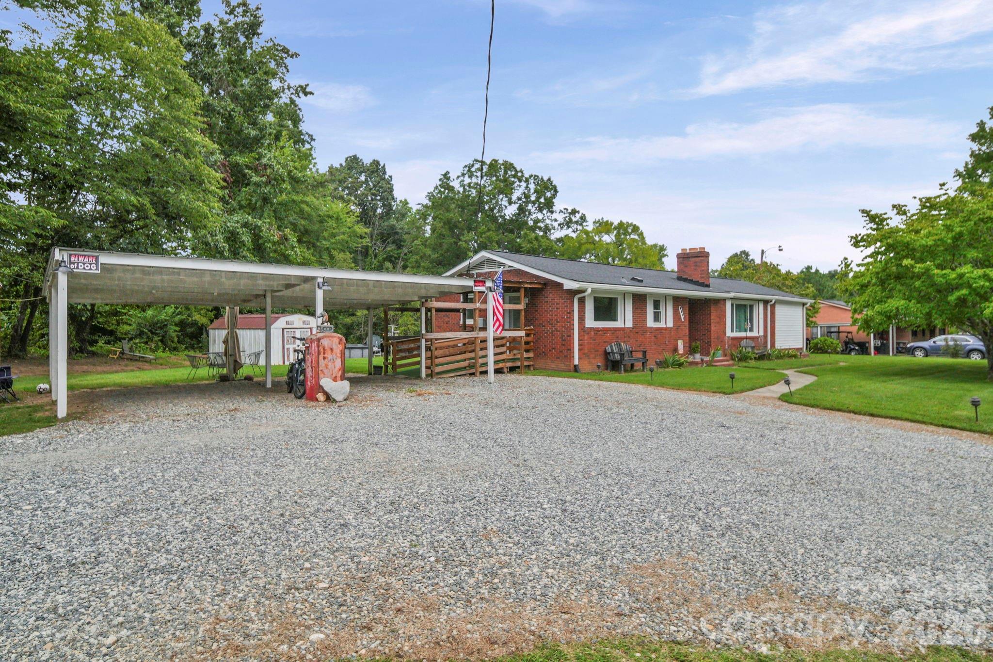1030 Lippard Road — Salisbury