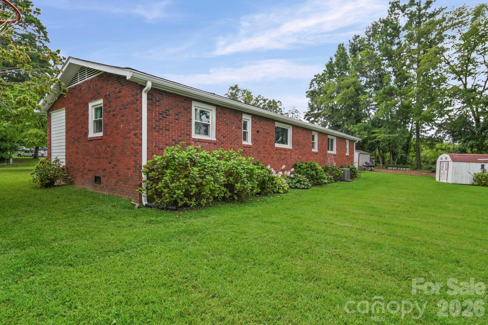 1030 Lippard Road — Salisbury