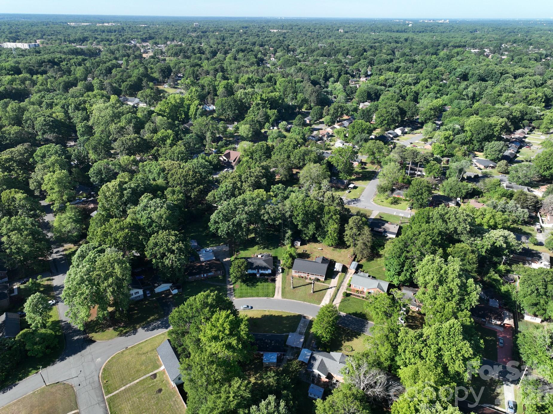 4131 Woodgreen Terrace — Charlotte