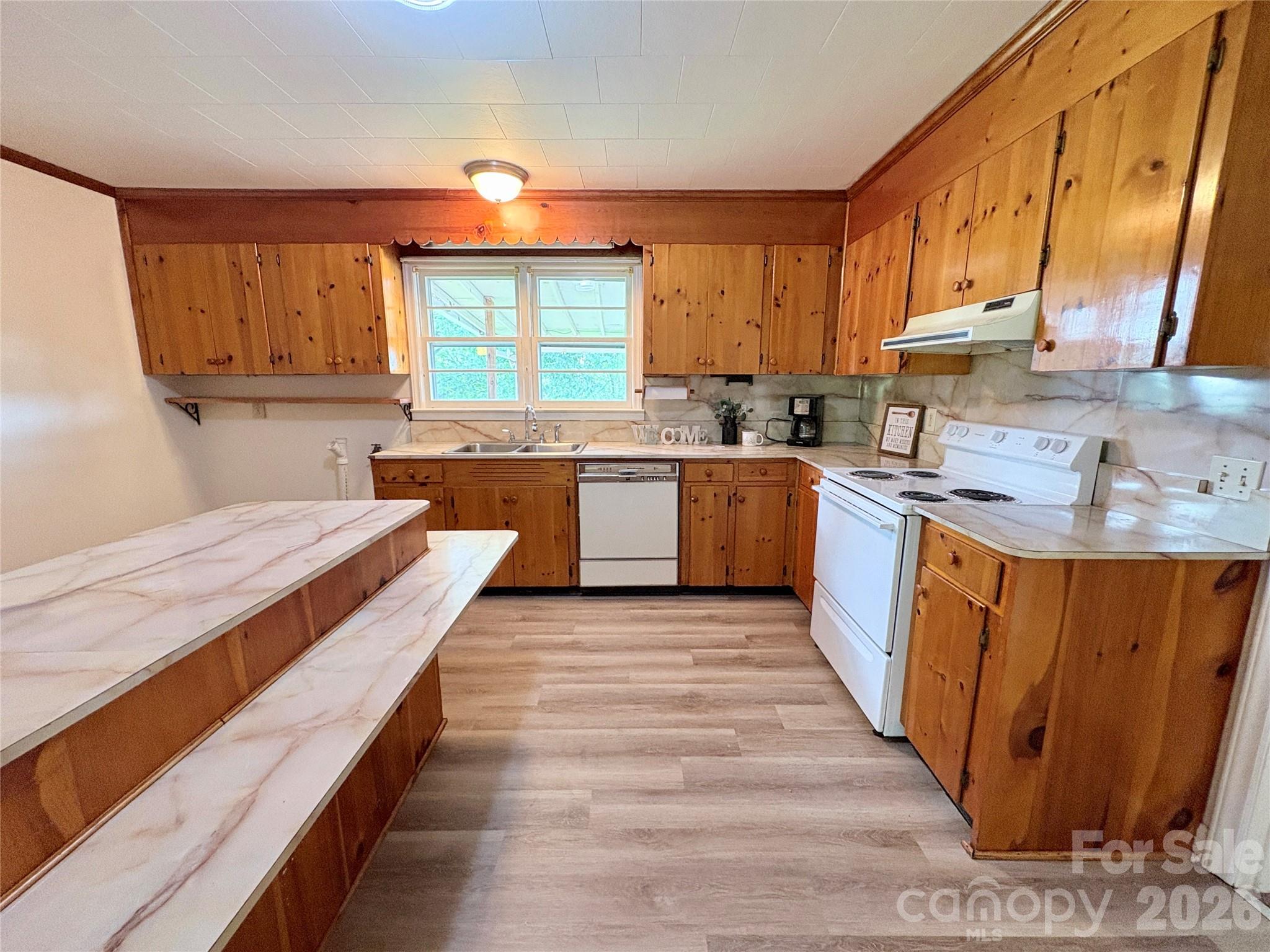 30 Cypress Road — Marion