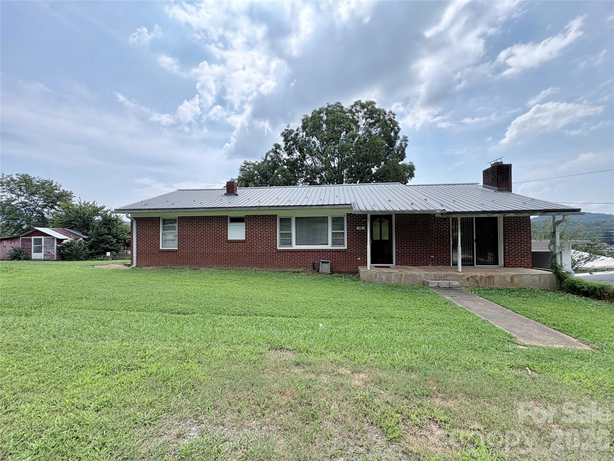 30 Cypress Road — Marion