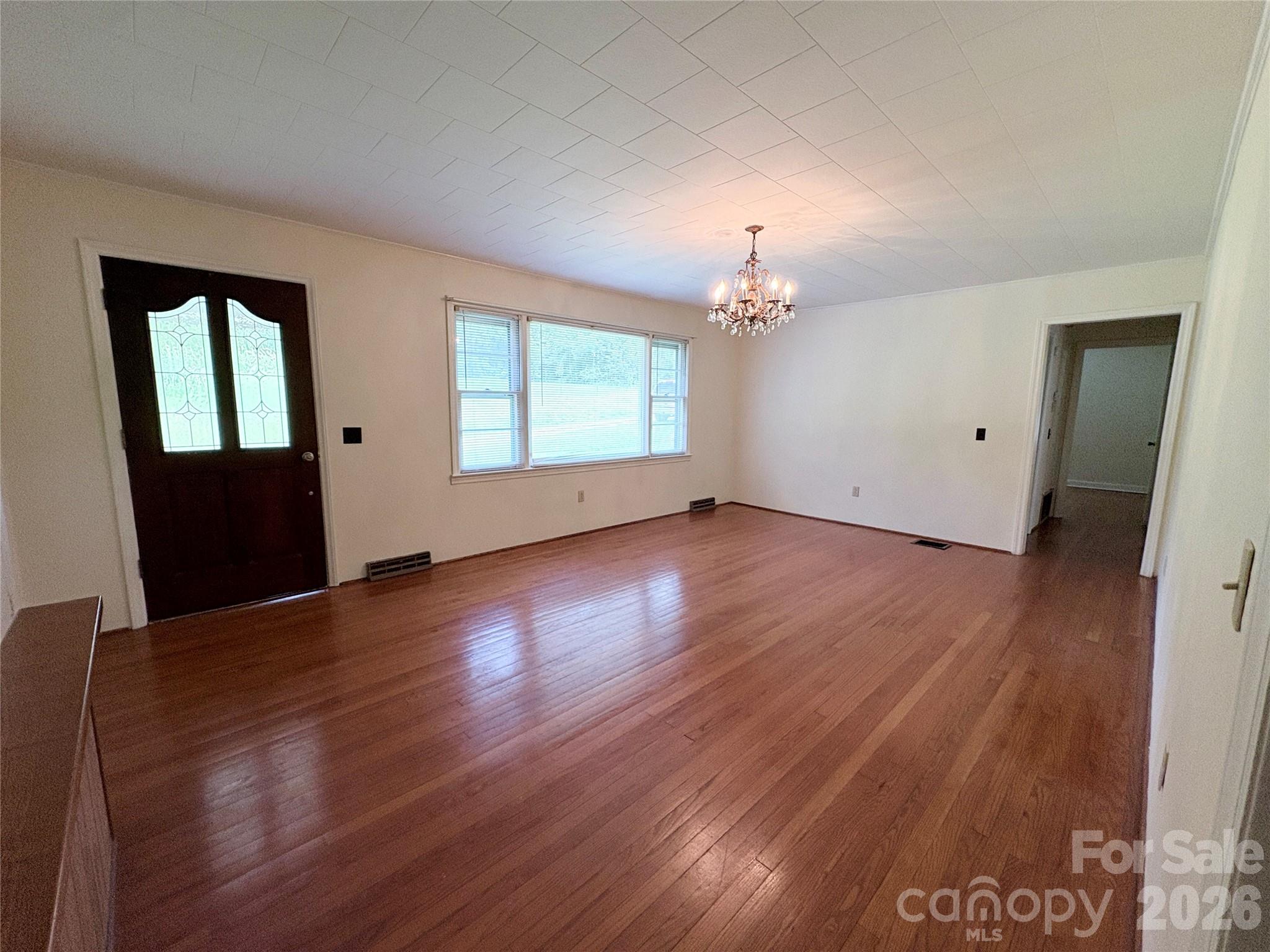 30 Cypress Road — Marion
