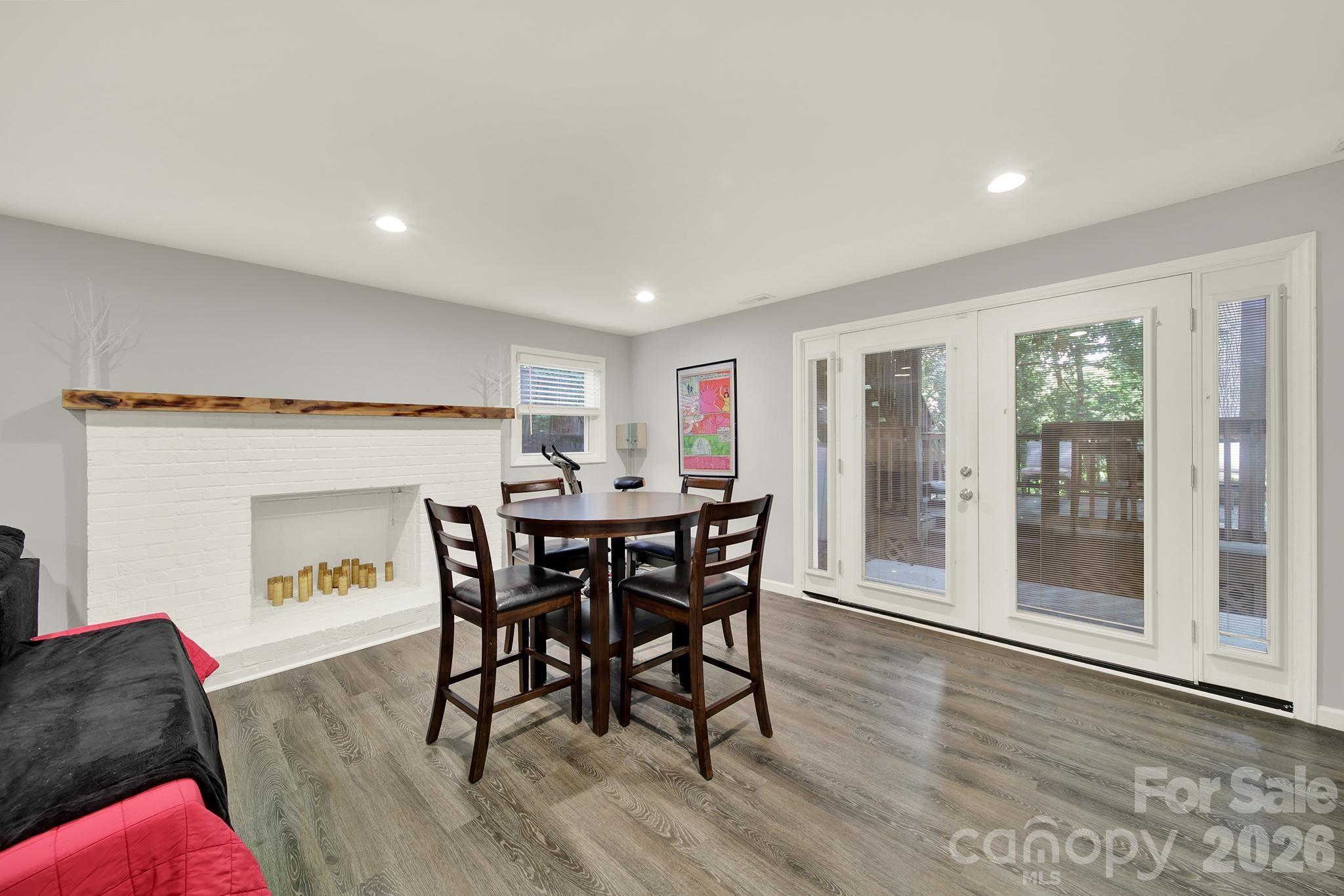 7439 Watercrest Road — Charlotte