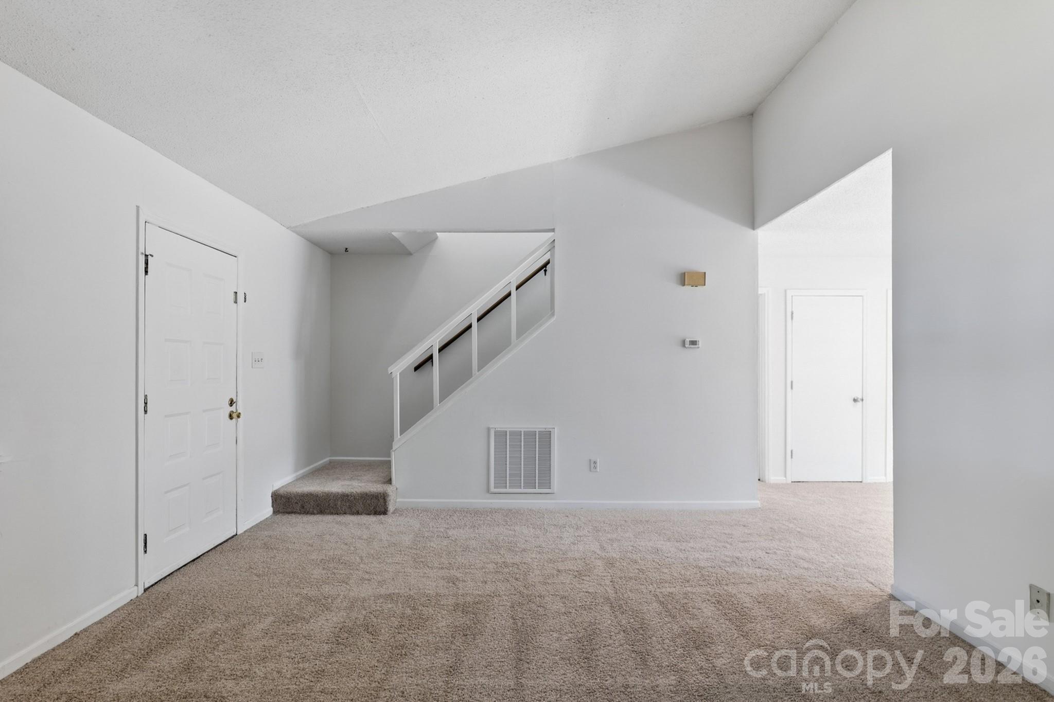 5300 Rolling Oak Lane — Charlotte