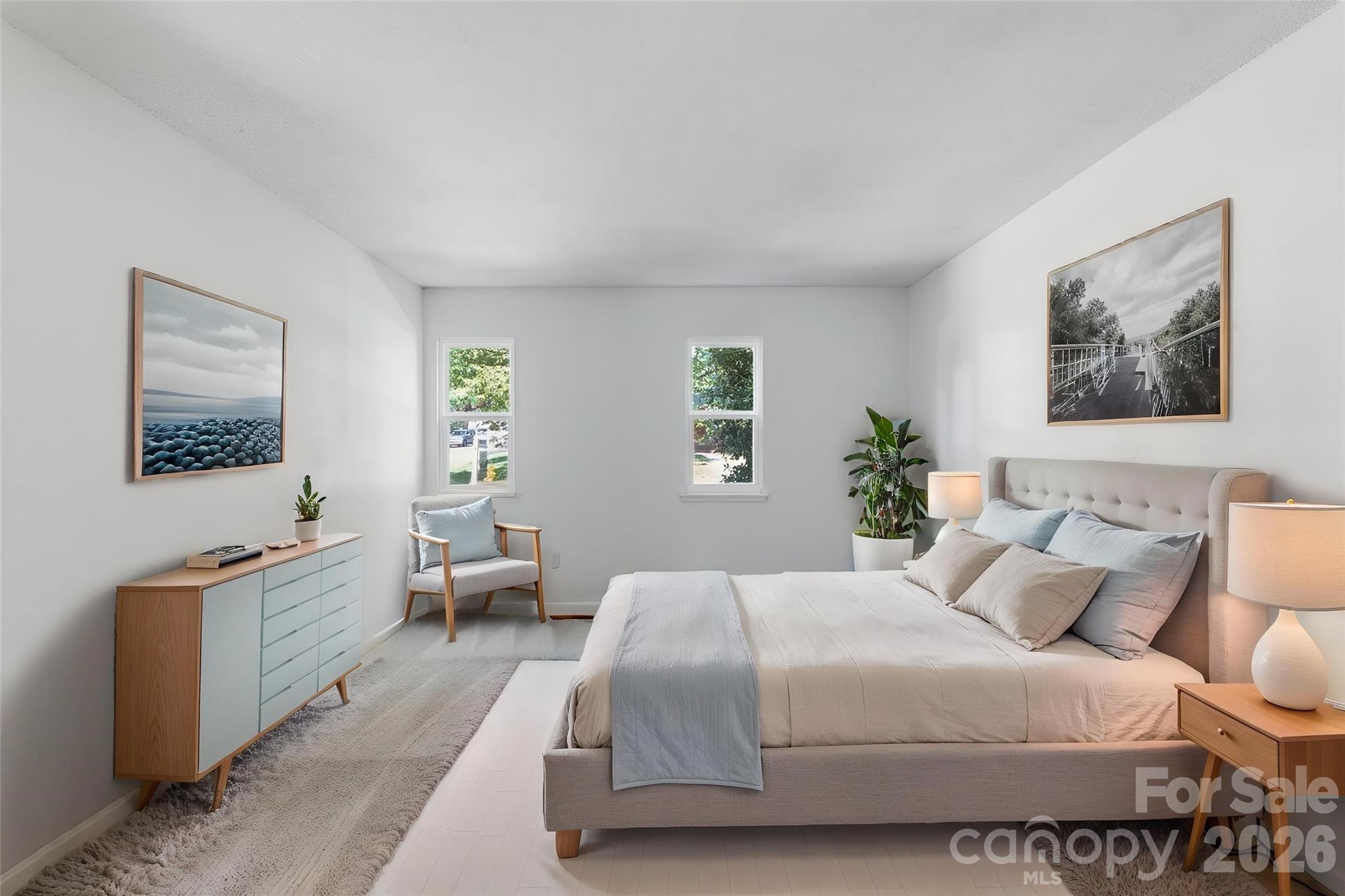 5300 Rolling Oak Lane — Charlotte
