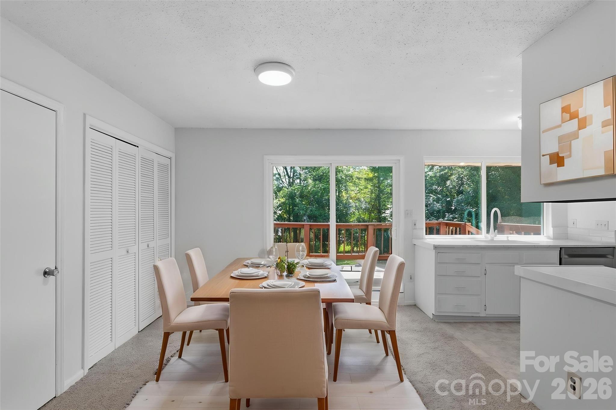 5300 Rolling Oak Lane — Charlotte