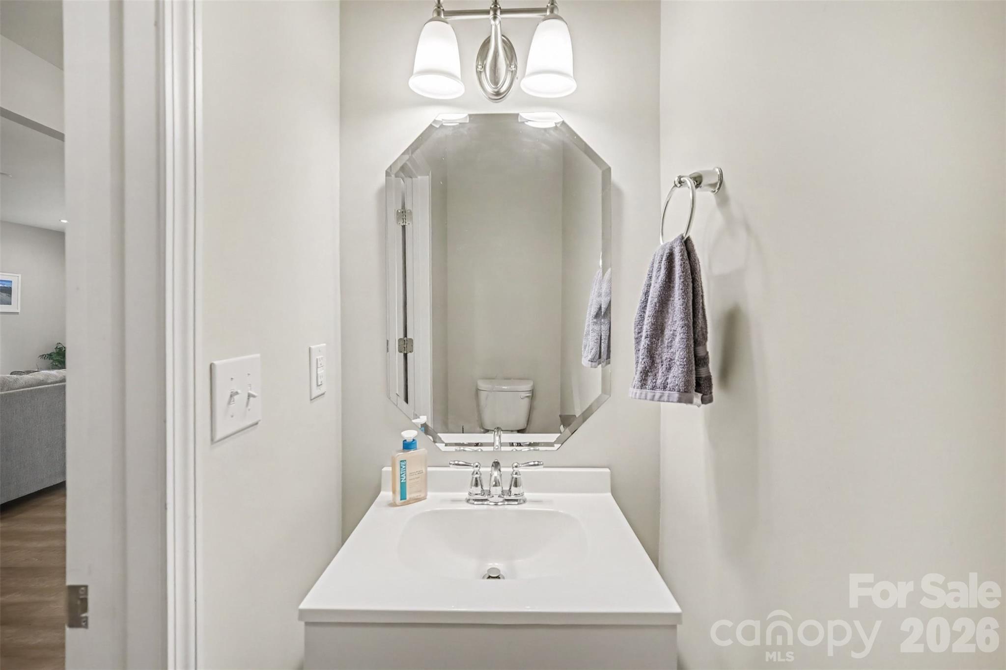 1138 Streamside Lane — York