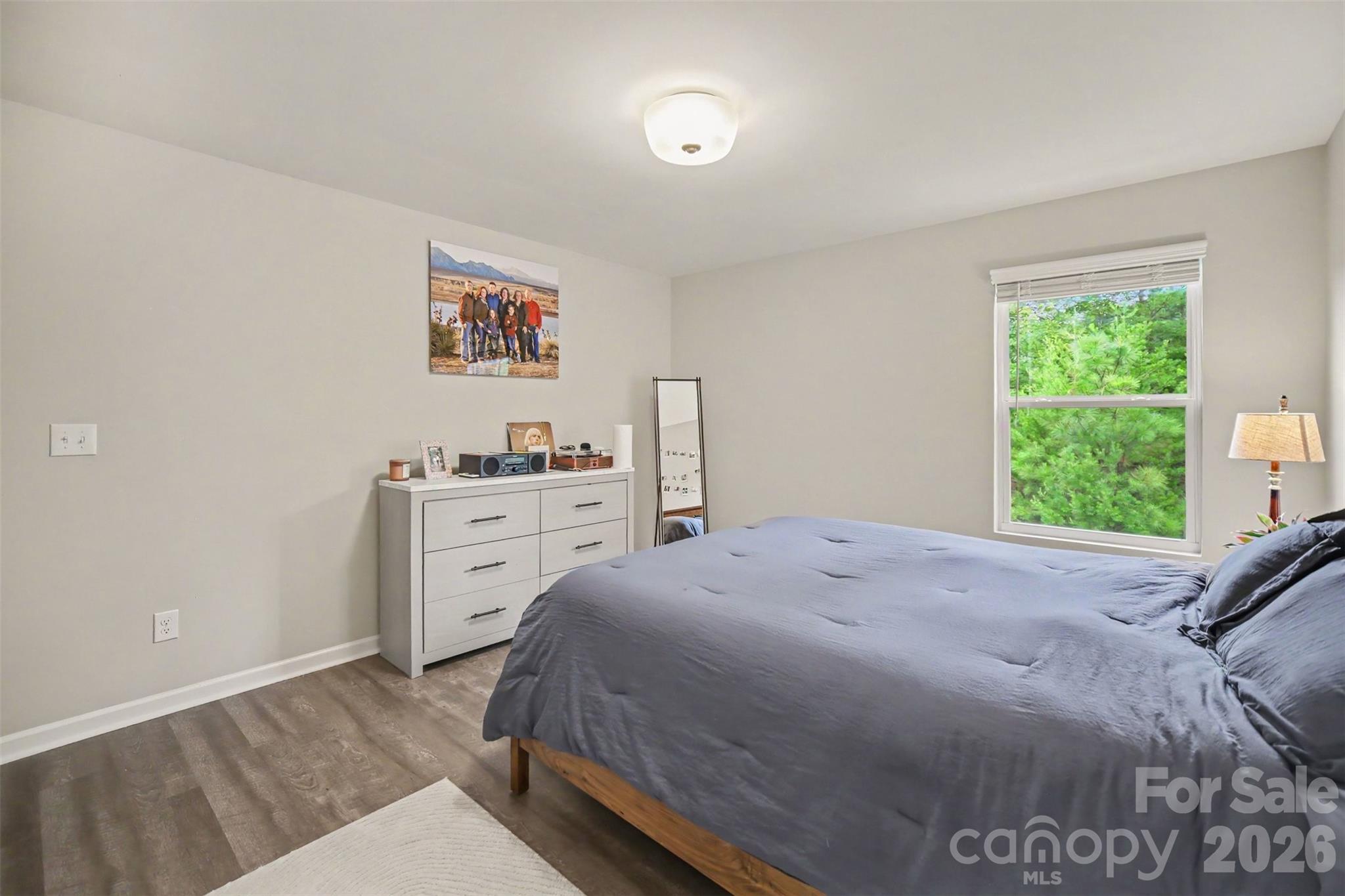 1138 Streamside Lane — York