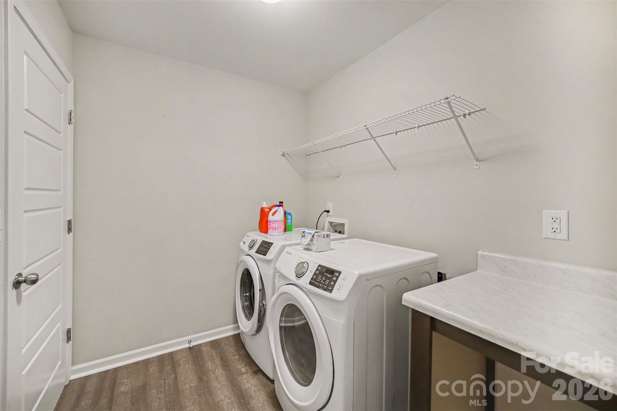 1138 Streamside Lane — York