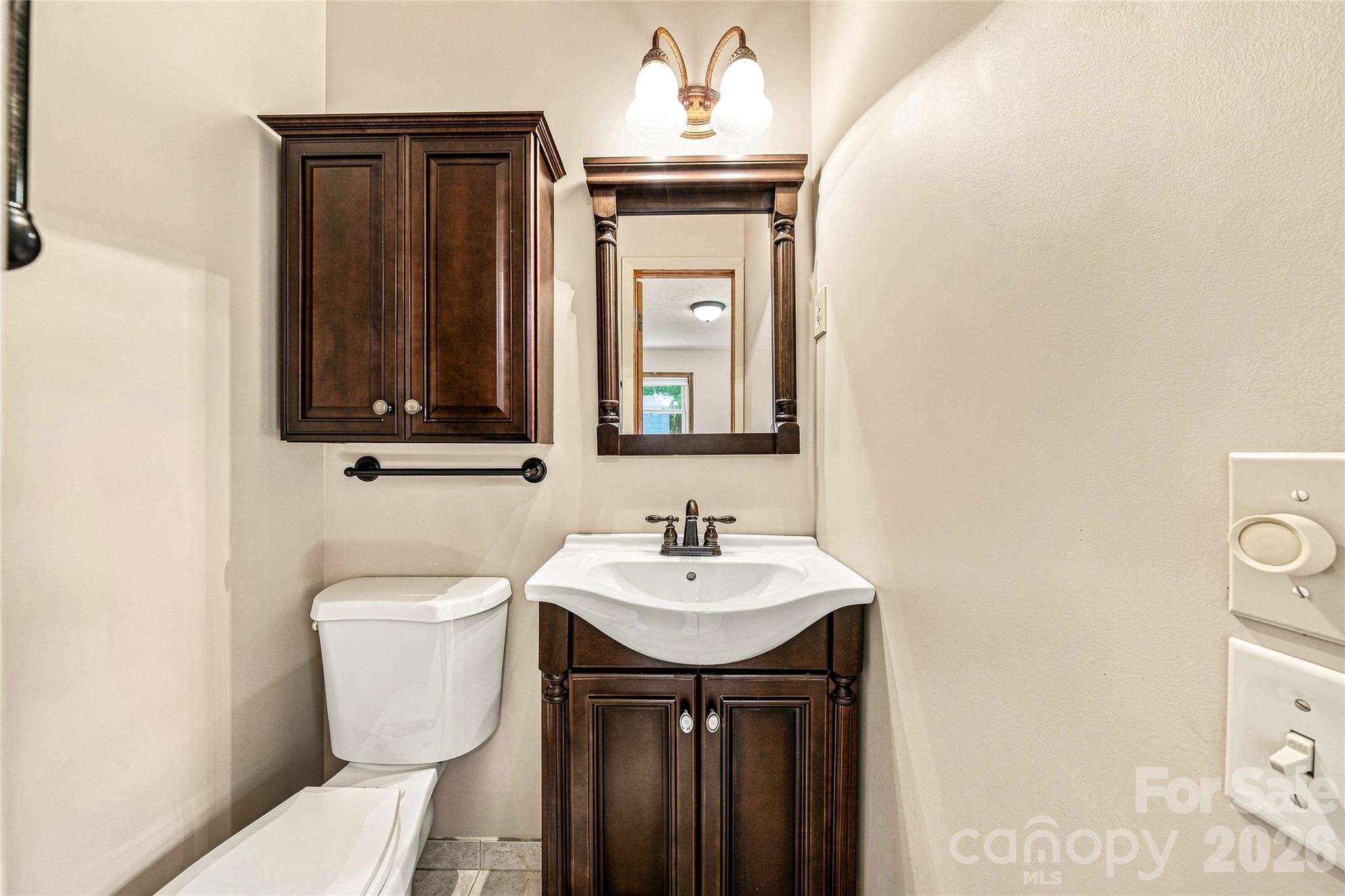 708 Loop Road — Hendersonville