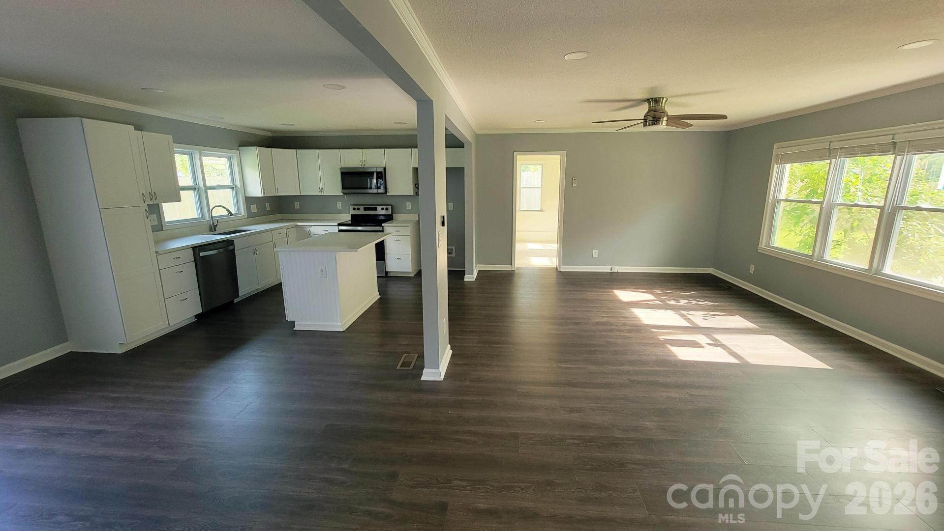 228 Tot Dellinger Road — Cherryville