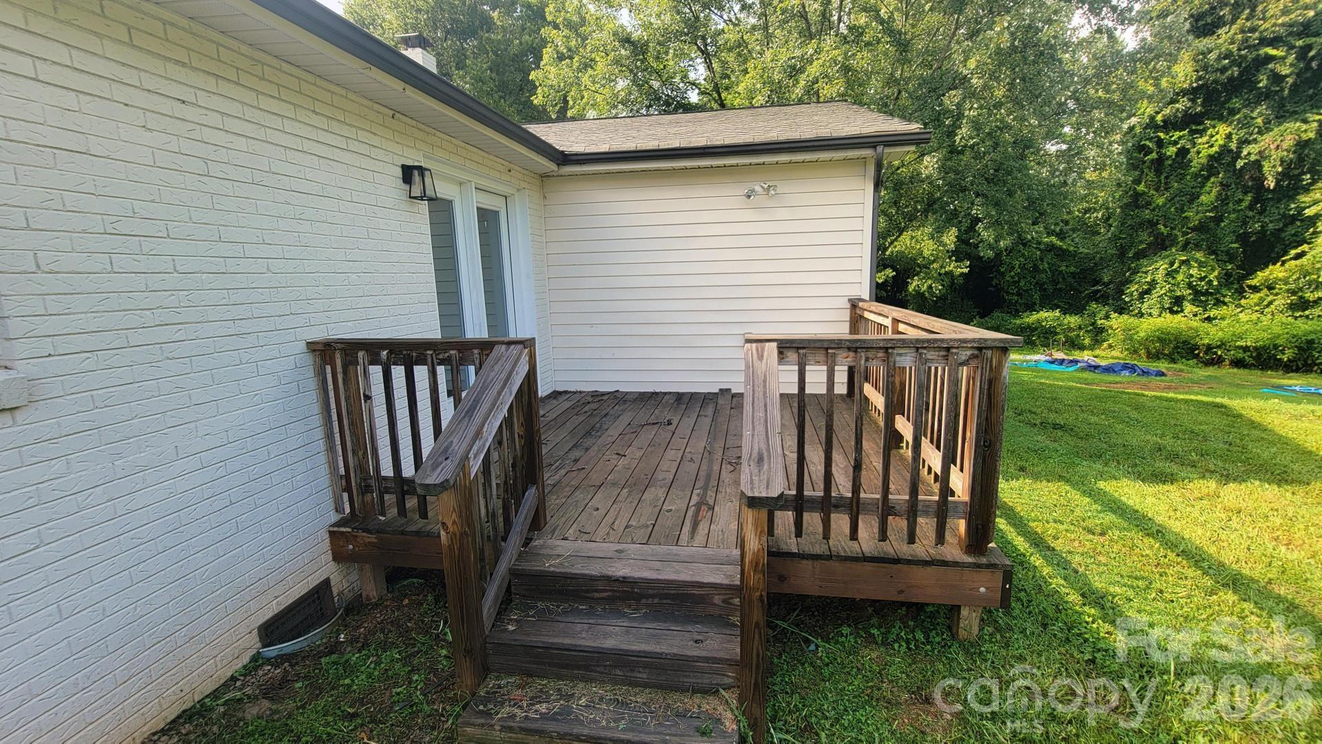 228 Tot Dellinger Road — Cherryville