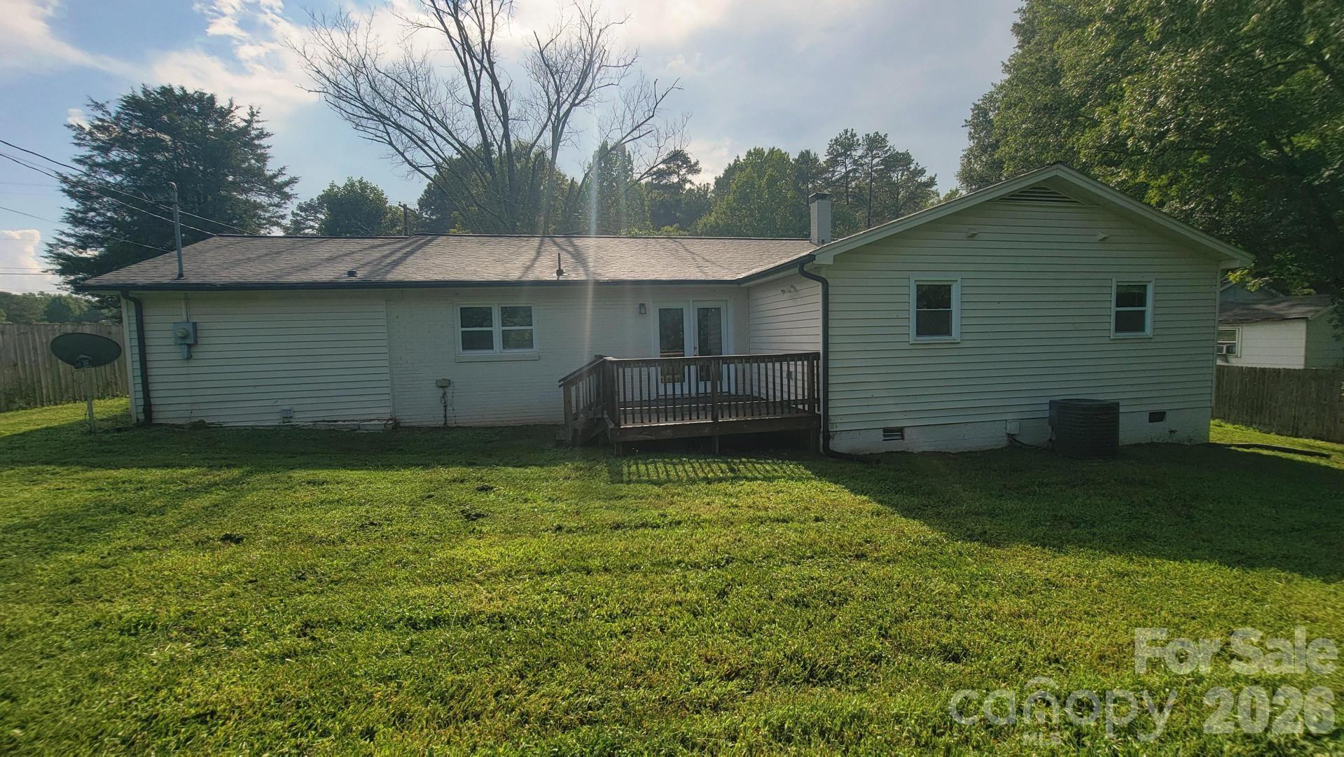 228 Tot Dellinger Road — Cherryville