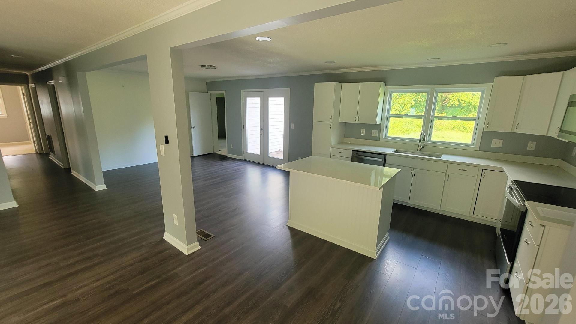 228 Tot Dellinger Road — Cherryville