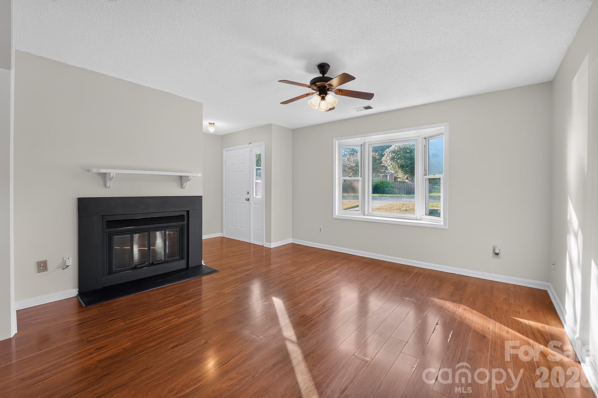 8316 Summerglen Circle — Charlotte