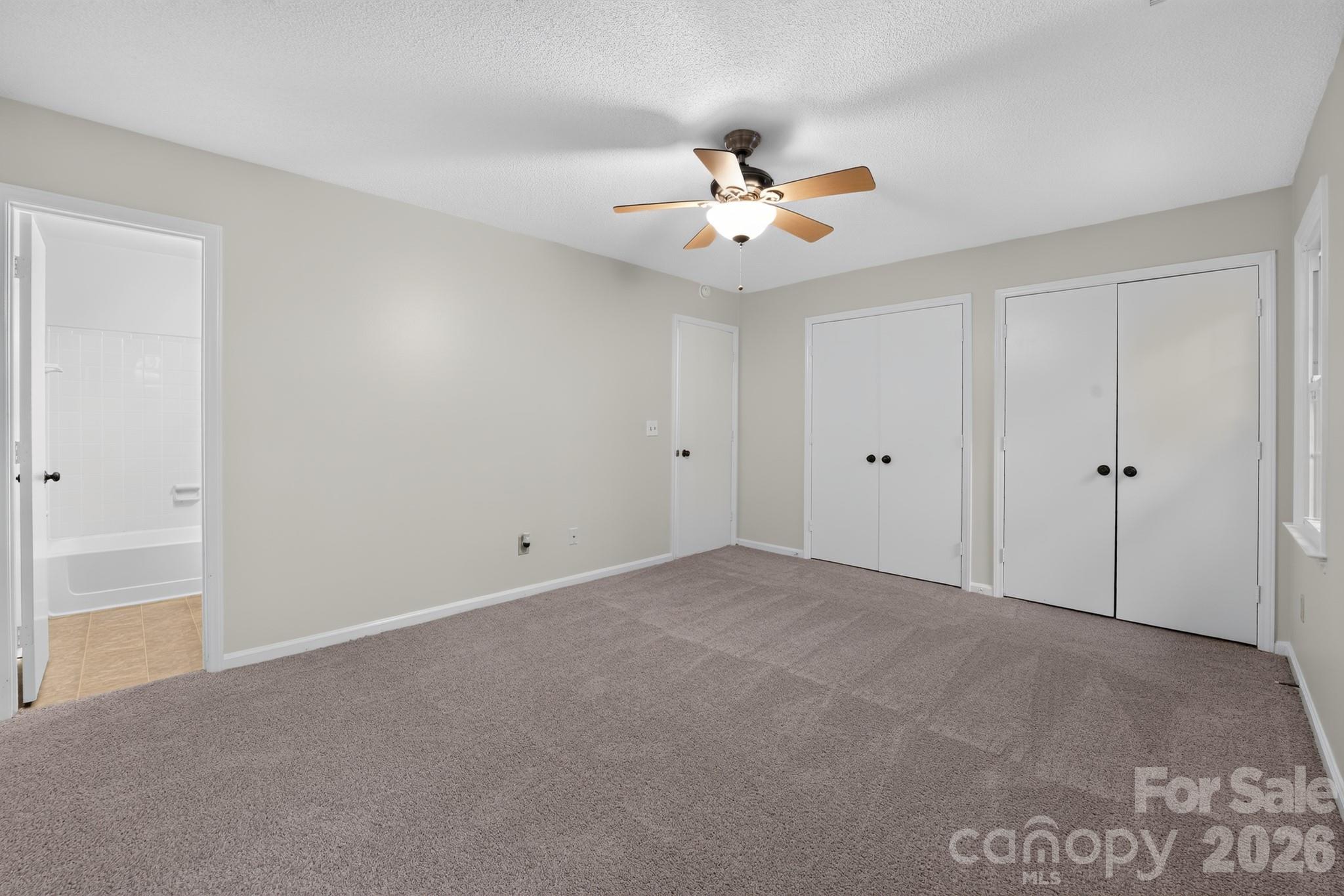 8316 Summerglen Circle — Charlotte