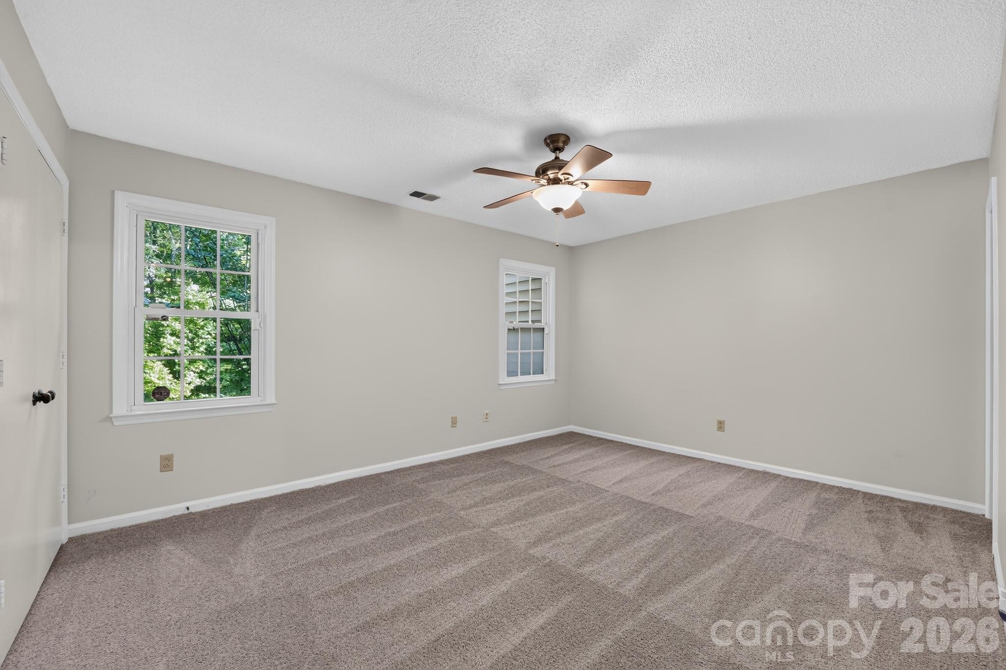 8316 Summerglen Circle — Charlotte