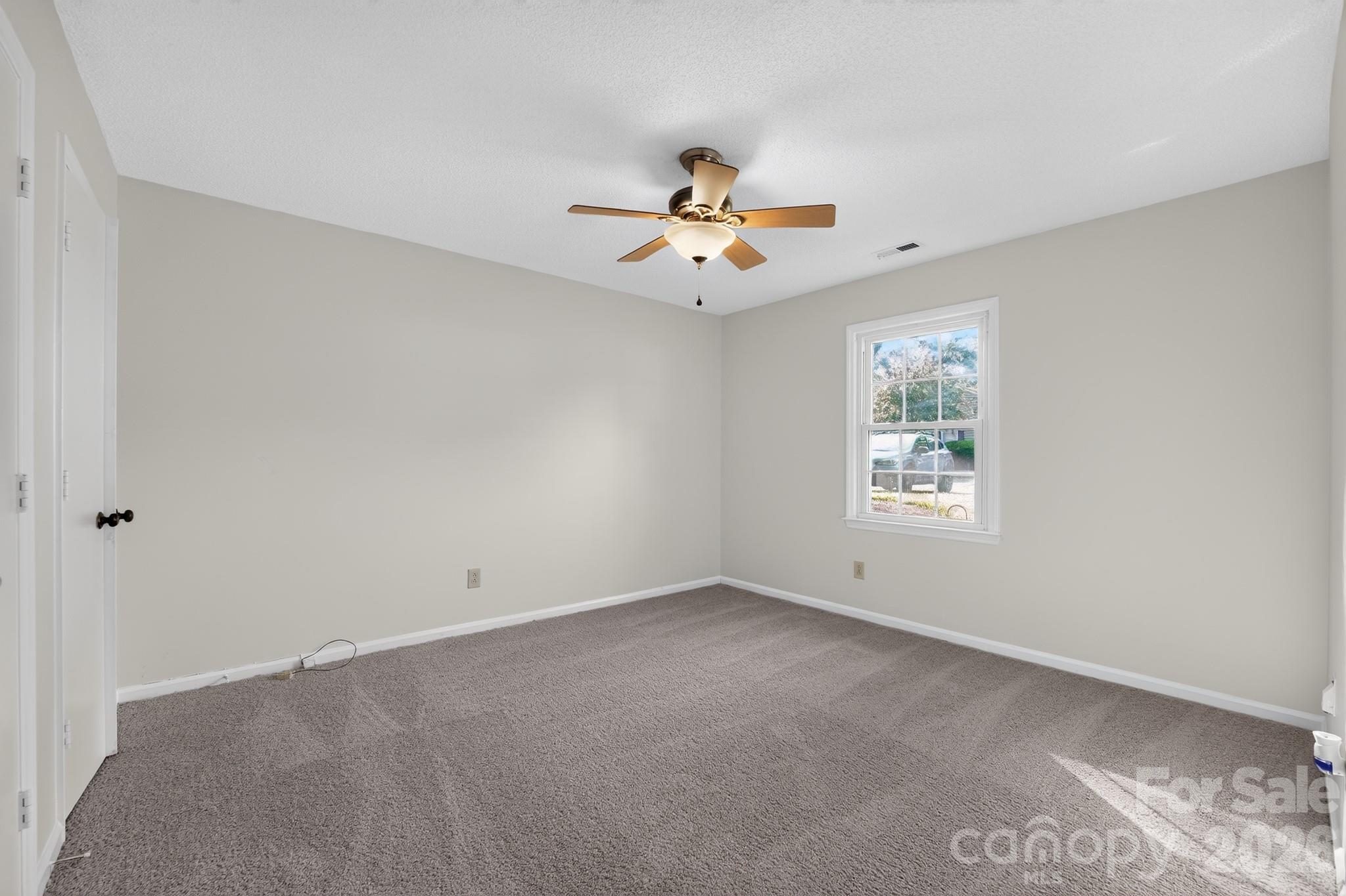 8316 Summerglen Circle — Charlotte