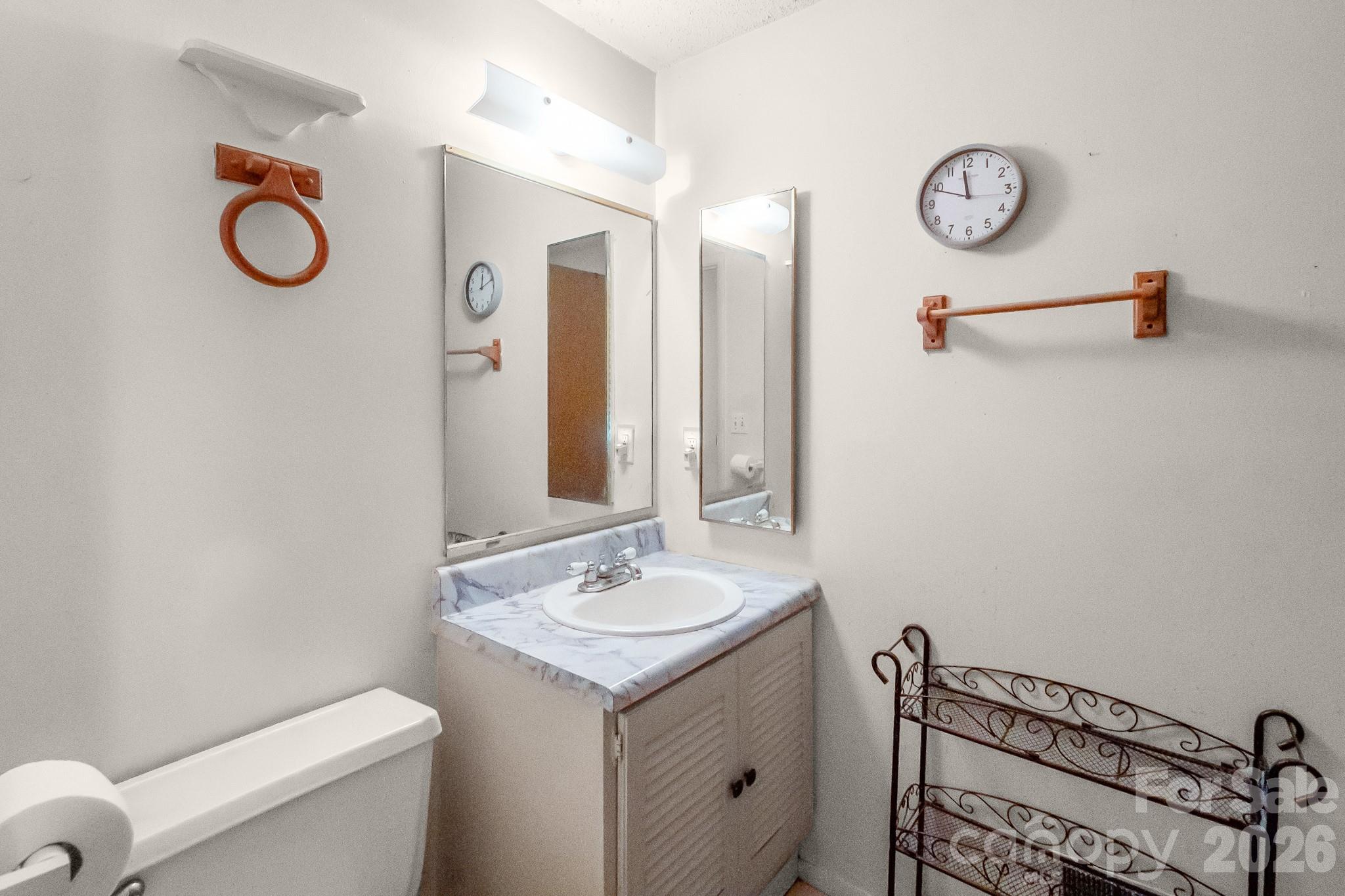 6204 Turtle Neck Lane — Charlotte