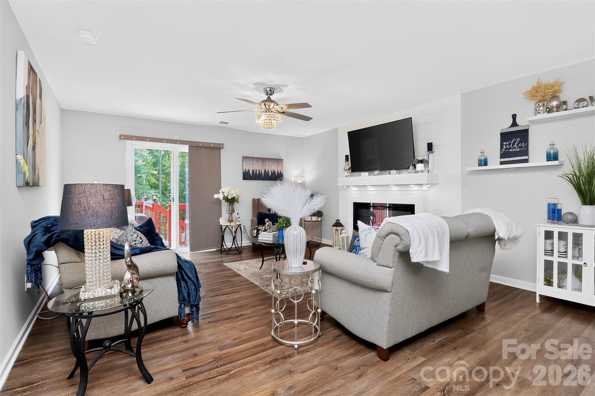 1051 Ava Trail Lane — Clover