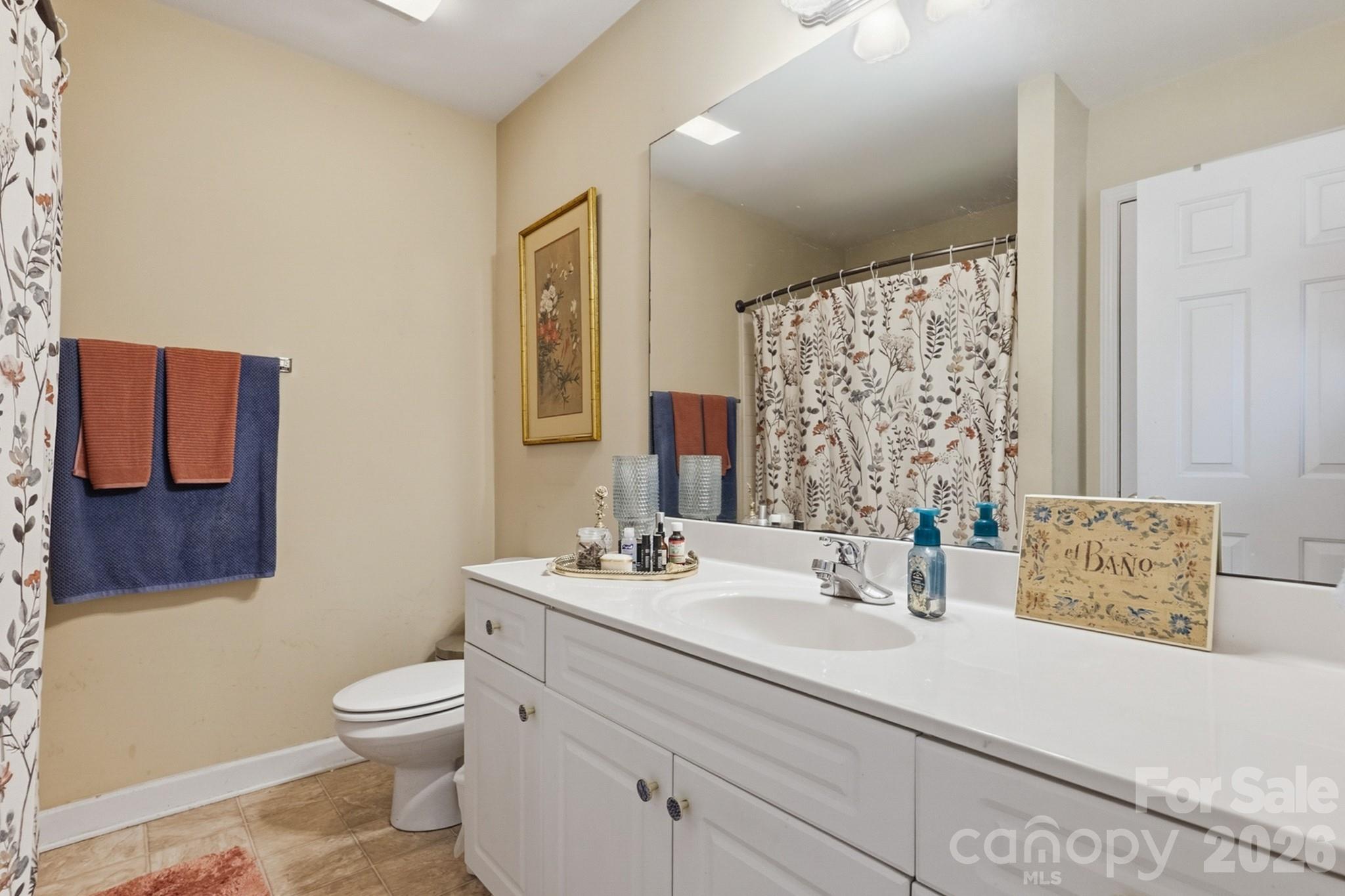 348 Valley Brook Lane SE — Concord