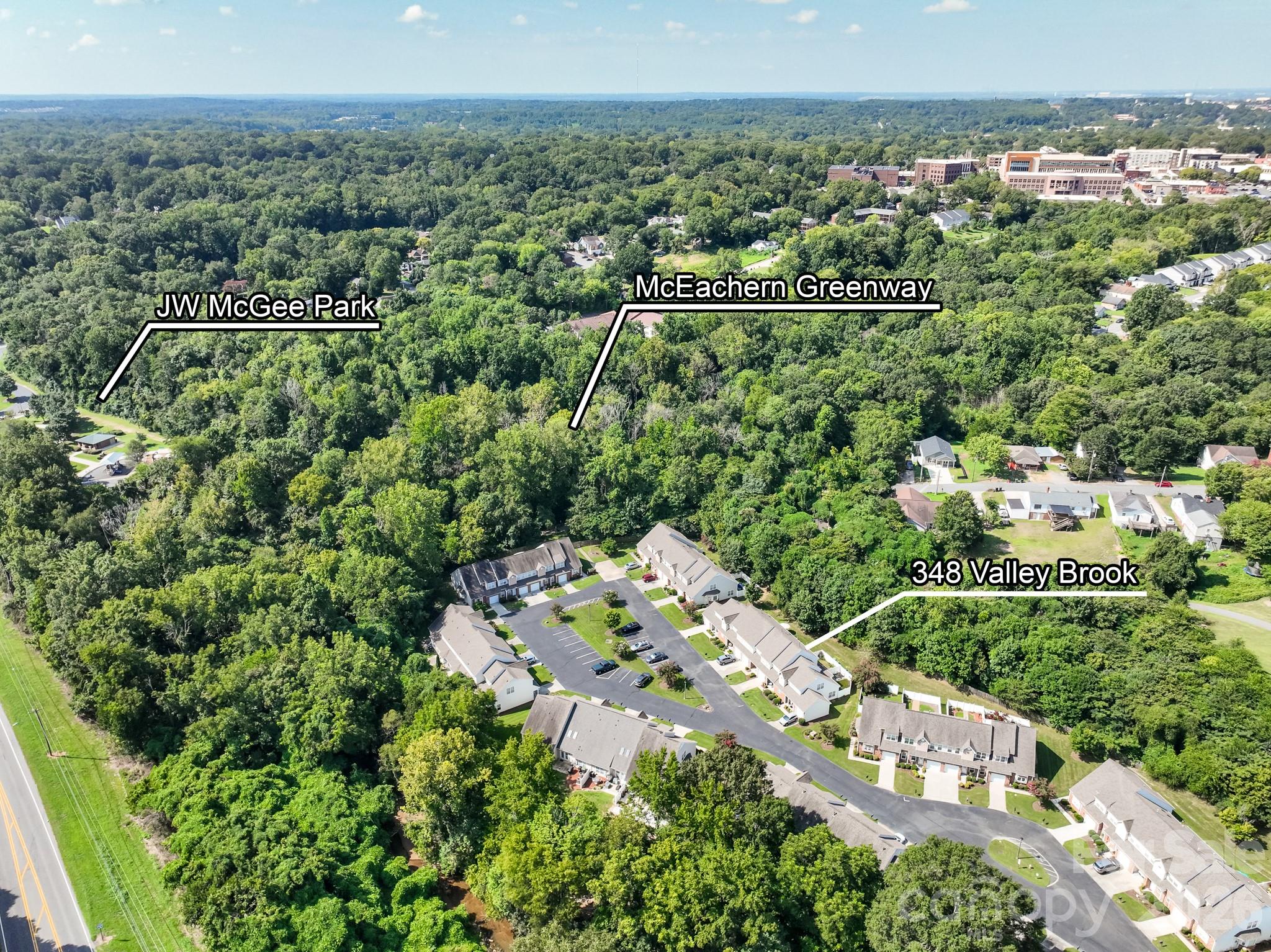 348 Valley Brook Lane SE — Concord