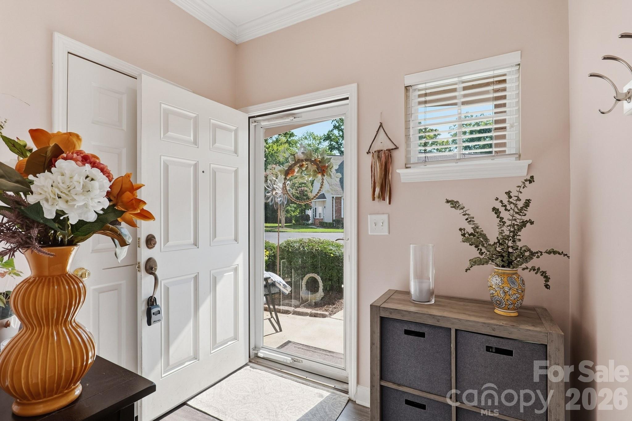 348 Valley Brook Lane SE — Concord