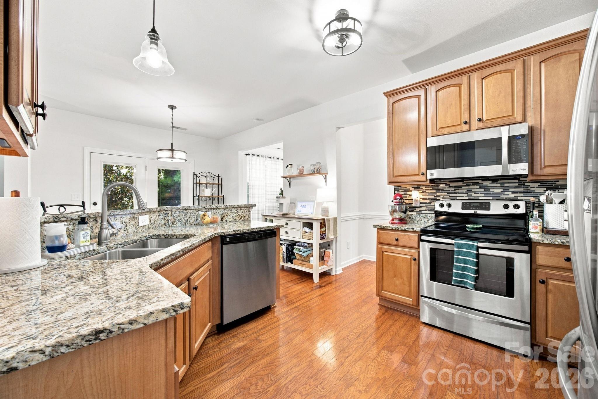 9716 Southampton Commons Drive — Charlotte