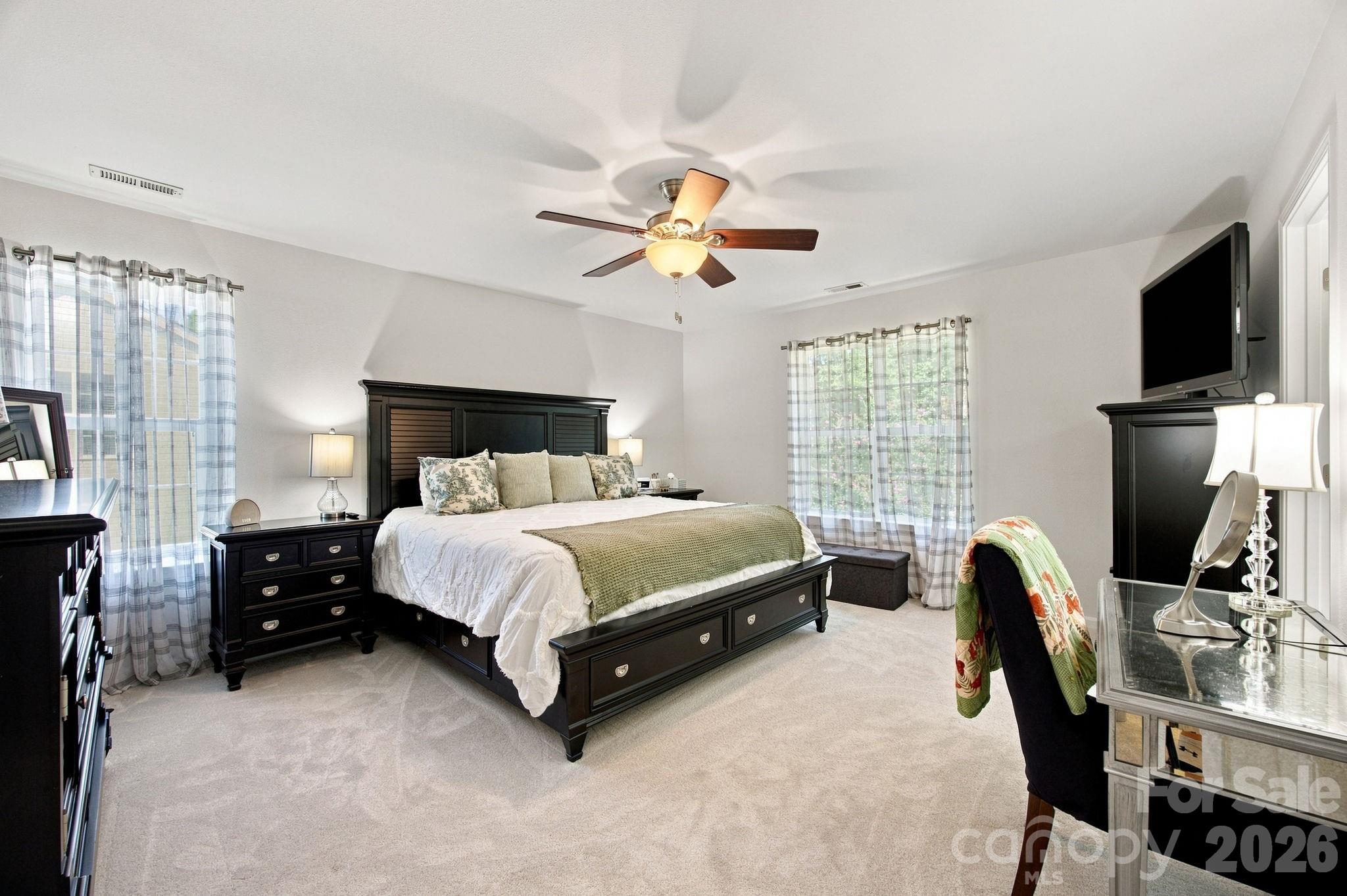 9716 Southampton Commons Drive — Charlotte