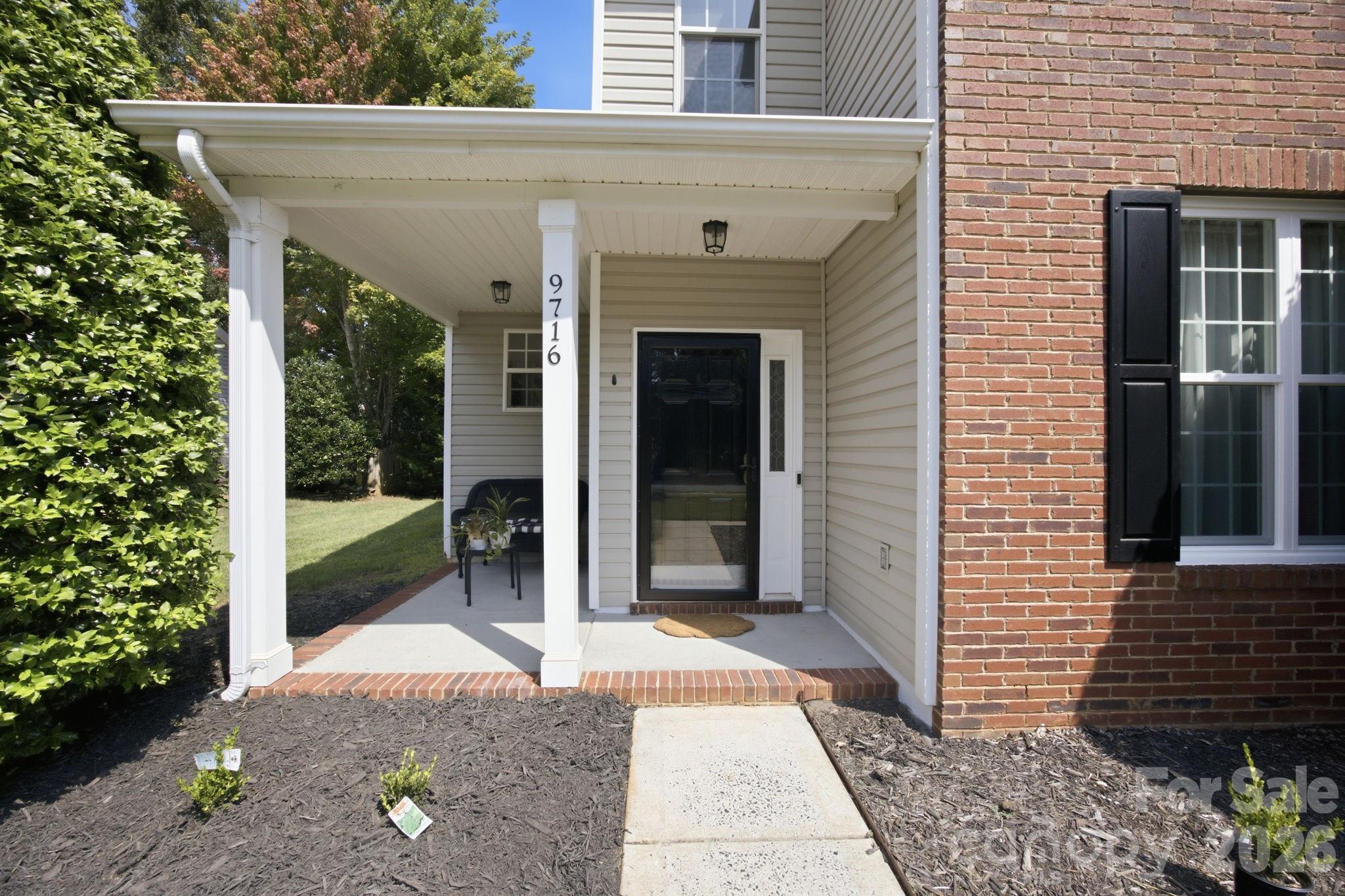 9716 Southampton Commons Drive — Charlotte