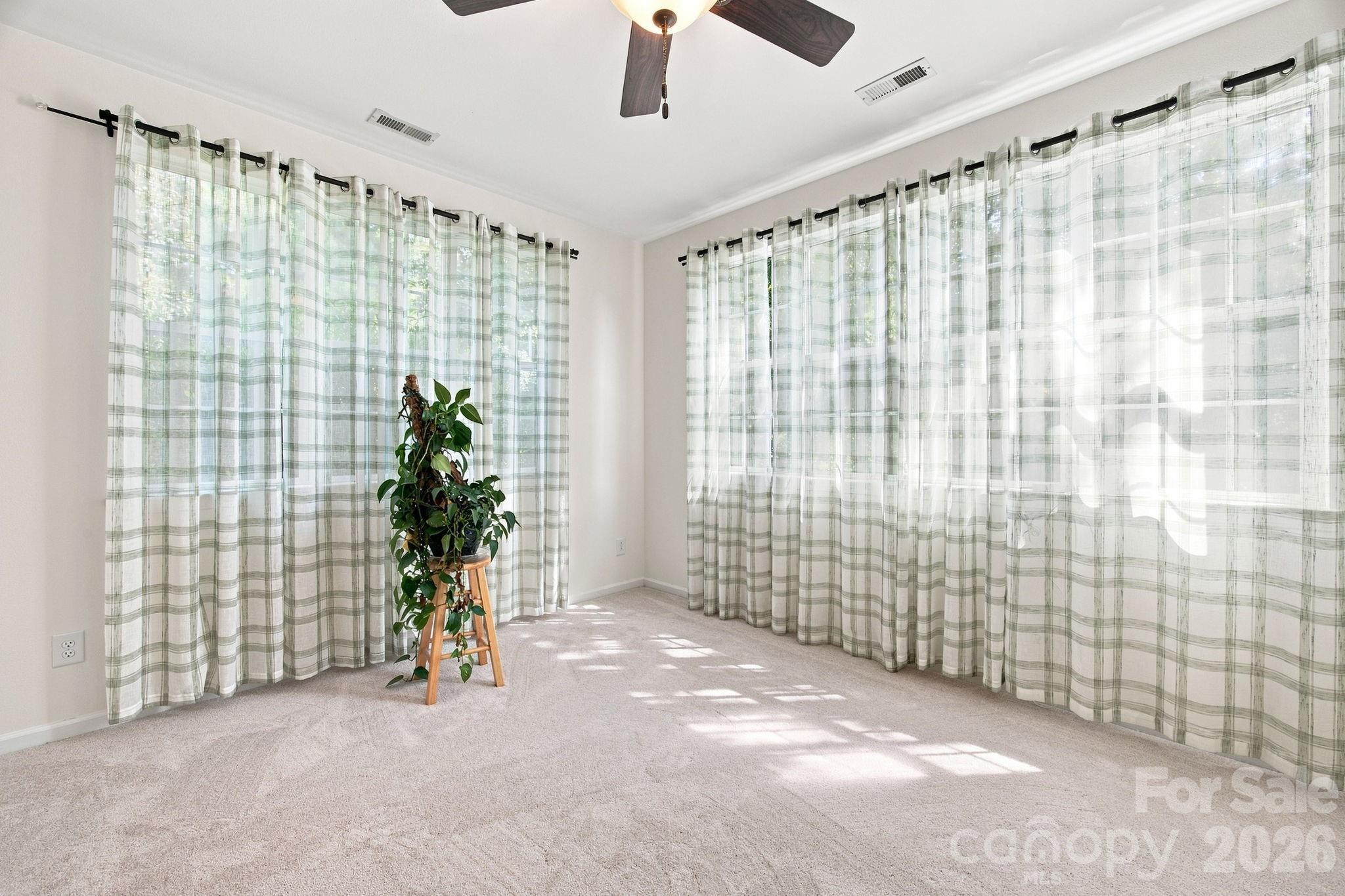 9716 Southampton Commons Drive — Charlotte