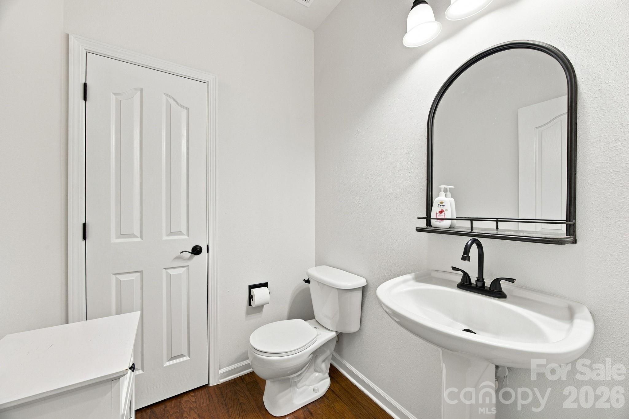 9716 Southampton Commons Drive — Charlotte