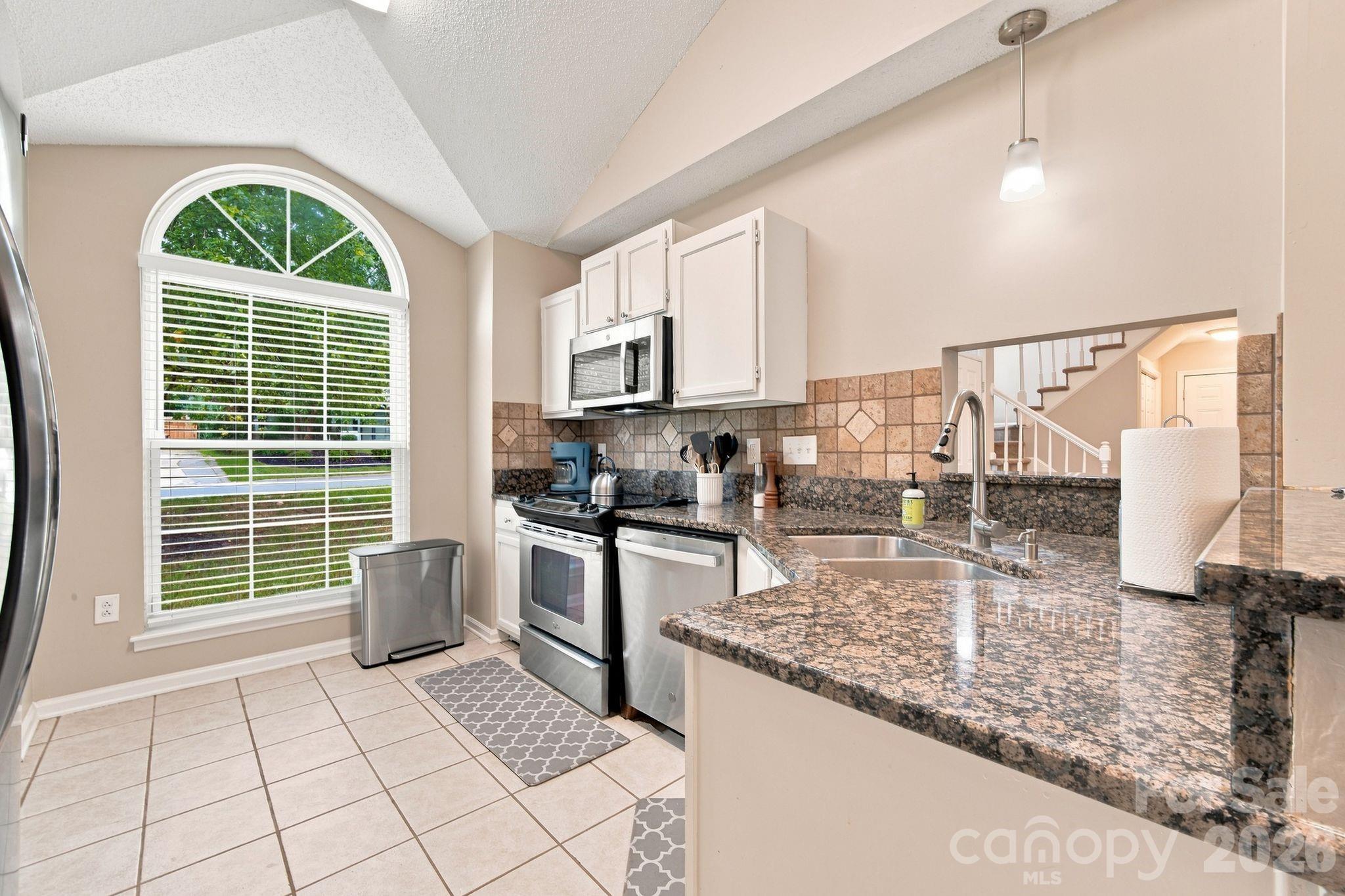 11308 Clayford Ridge — Charlotte