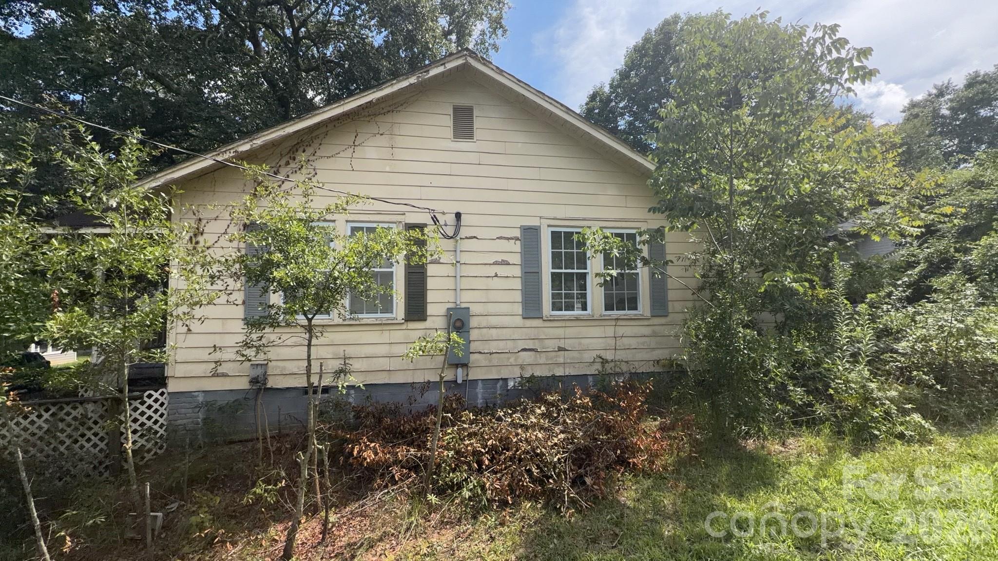 109 Dean Street — Gastonia