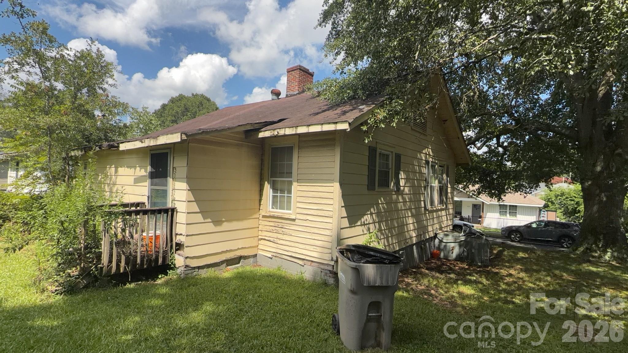 109 Dean Street — Gastonia