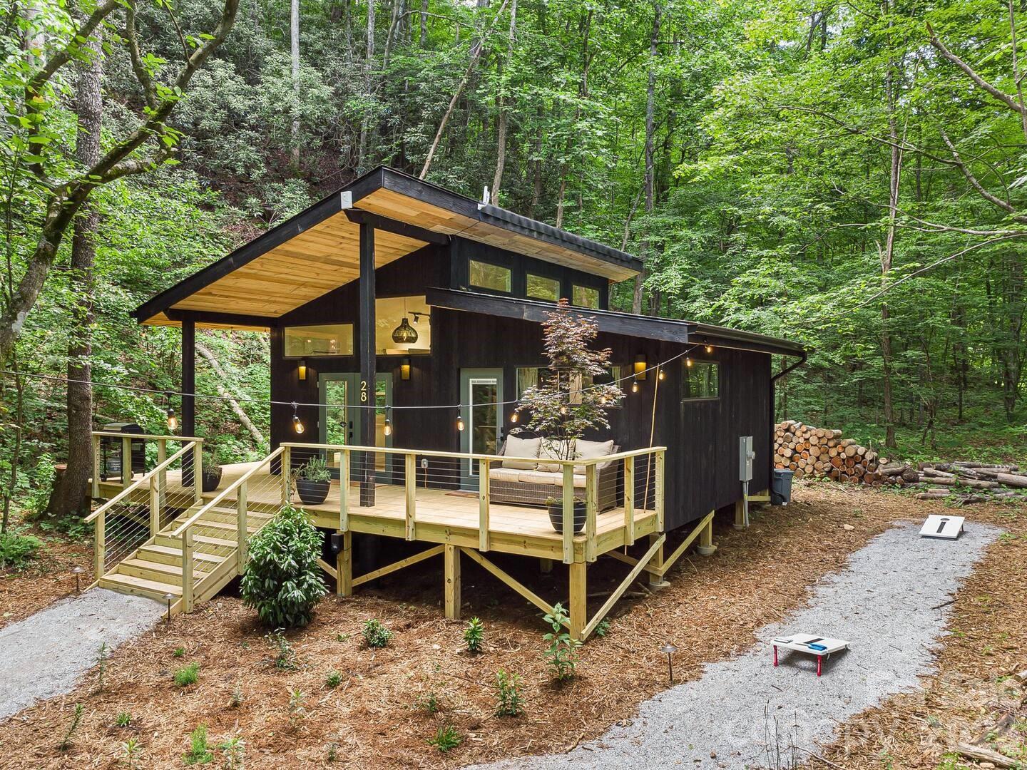 352 Twinbrook Lane — Maggie Valley