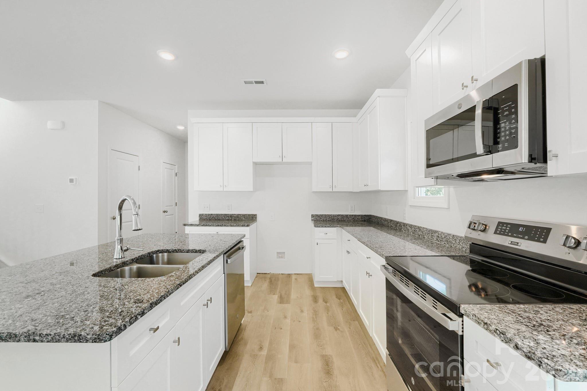 517 W Front Street — Statesville
