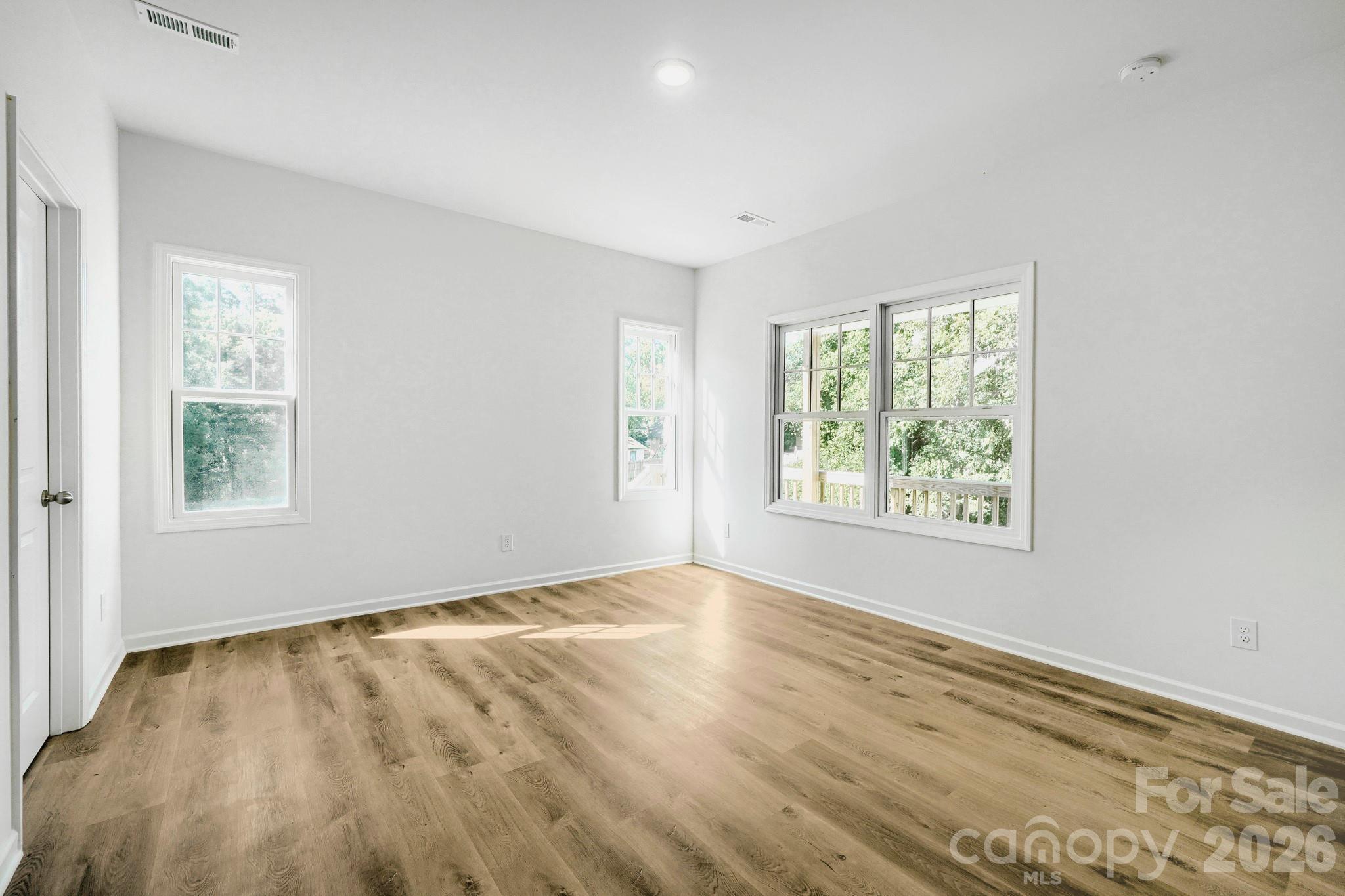 517 W Front Street — Statesville