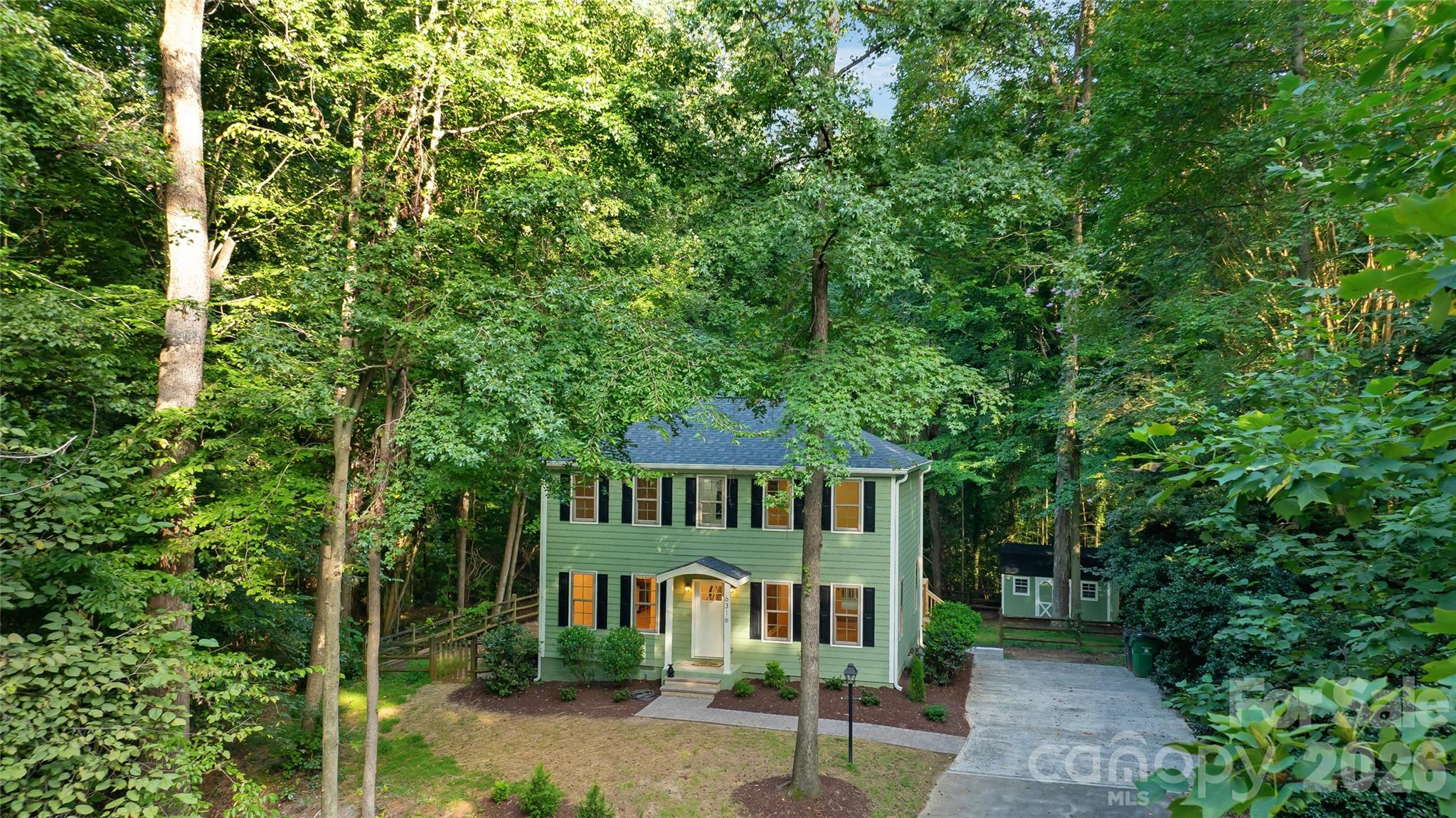 6316 Grove Park Boulevard — Charlotte