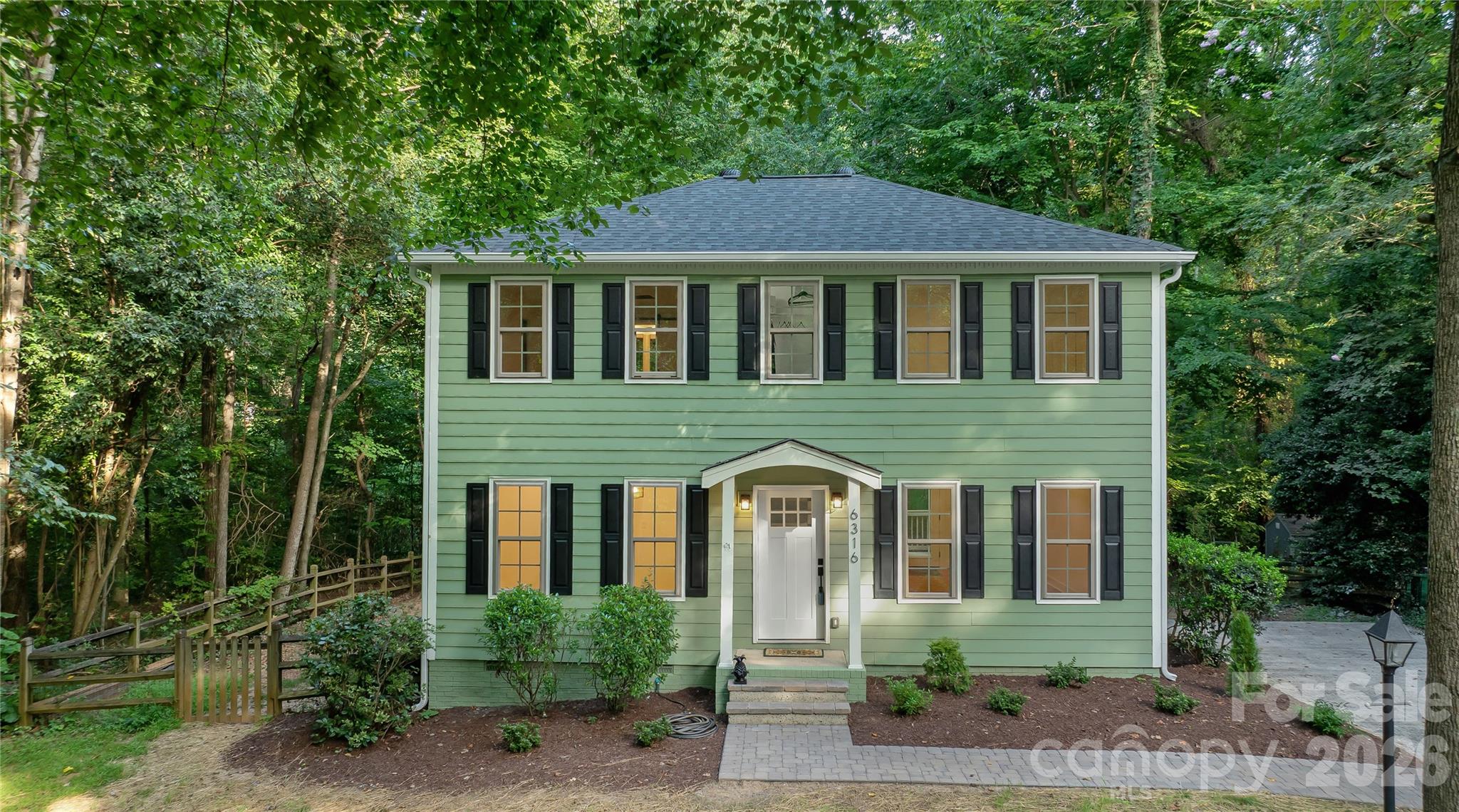 6316 Grove Park Boulevard — Charlotte