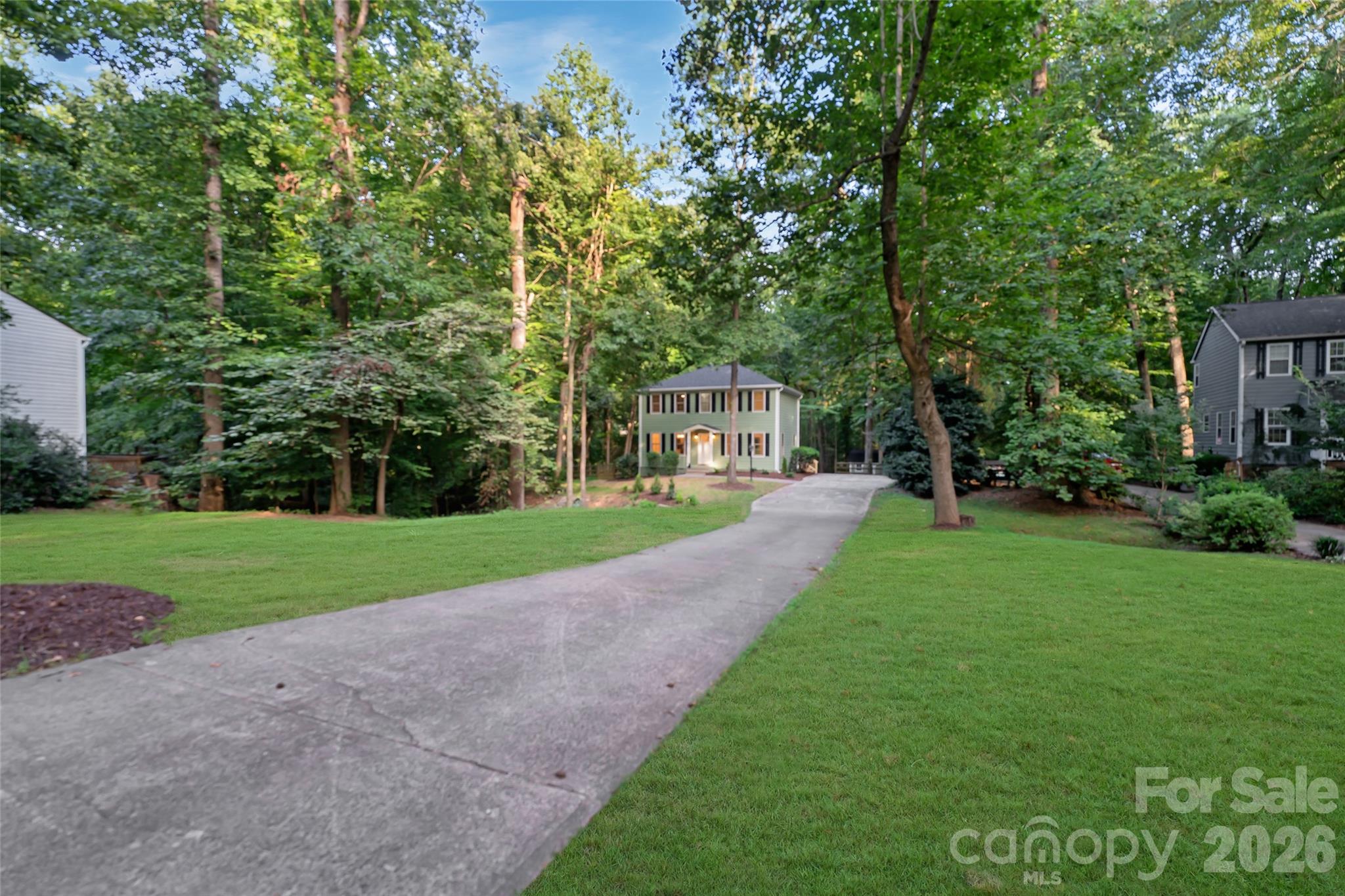 6316 Grove Park Boulevard — Charlotte