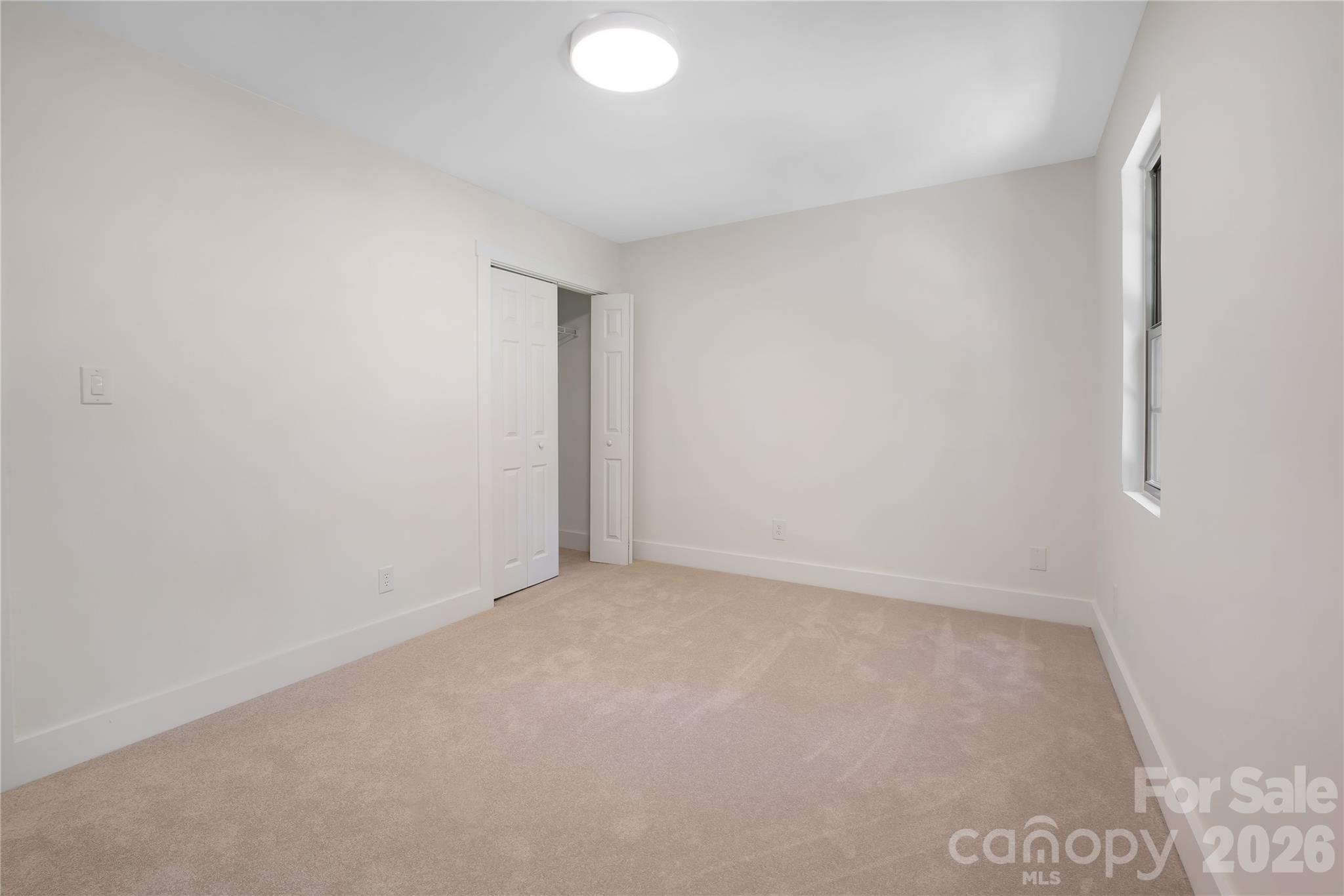 6316 Grove Park Boulevard — Charlotte