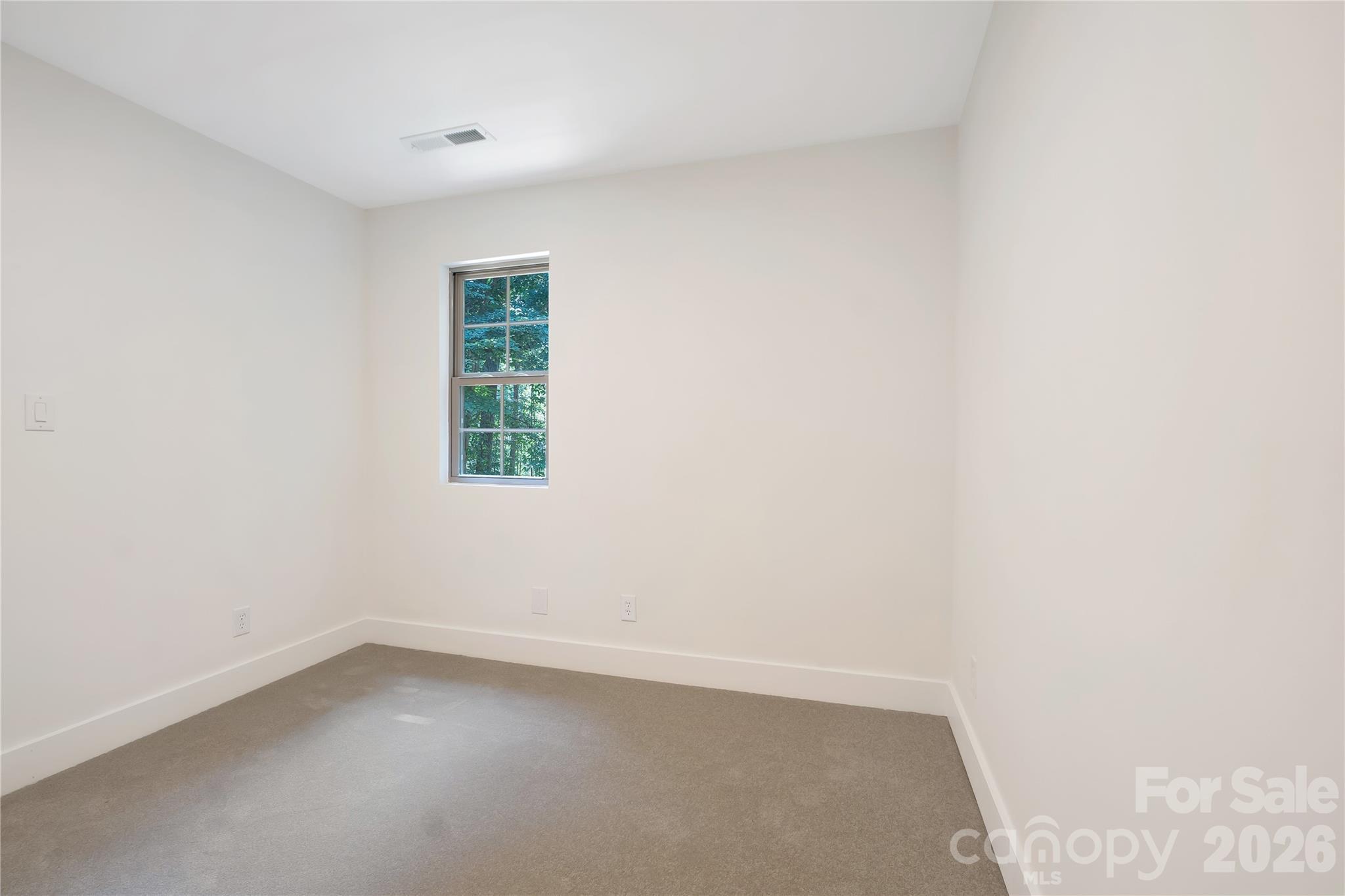 6316 Grove Park Boulevard — Charlotte