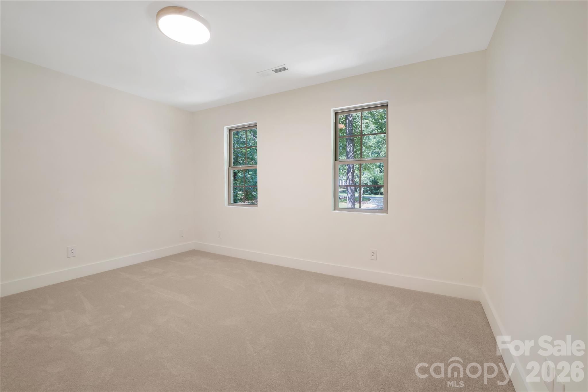 6316 Grove Park Boulevard — Charlotte