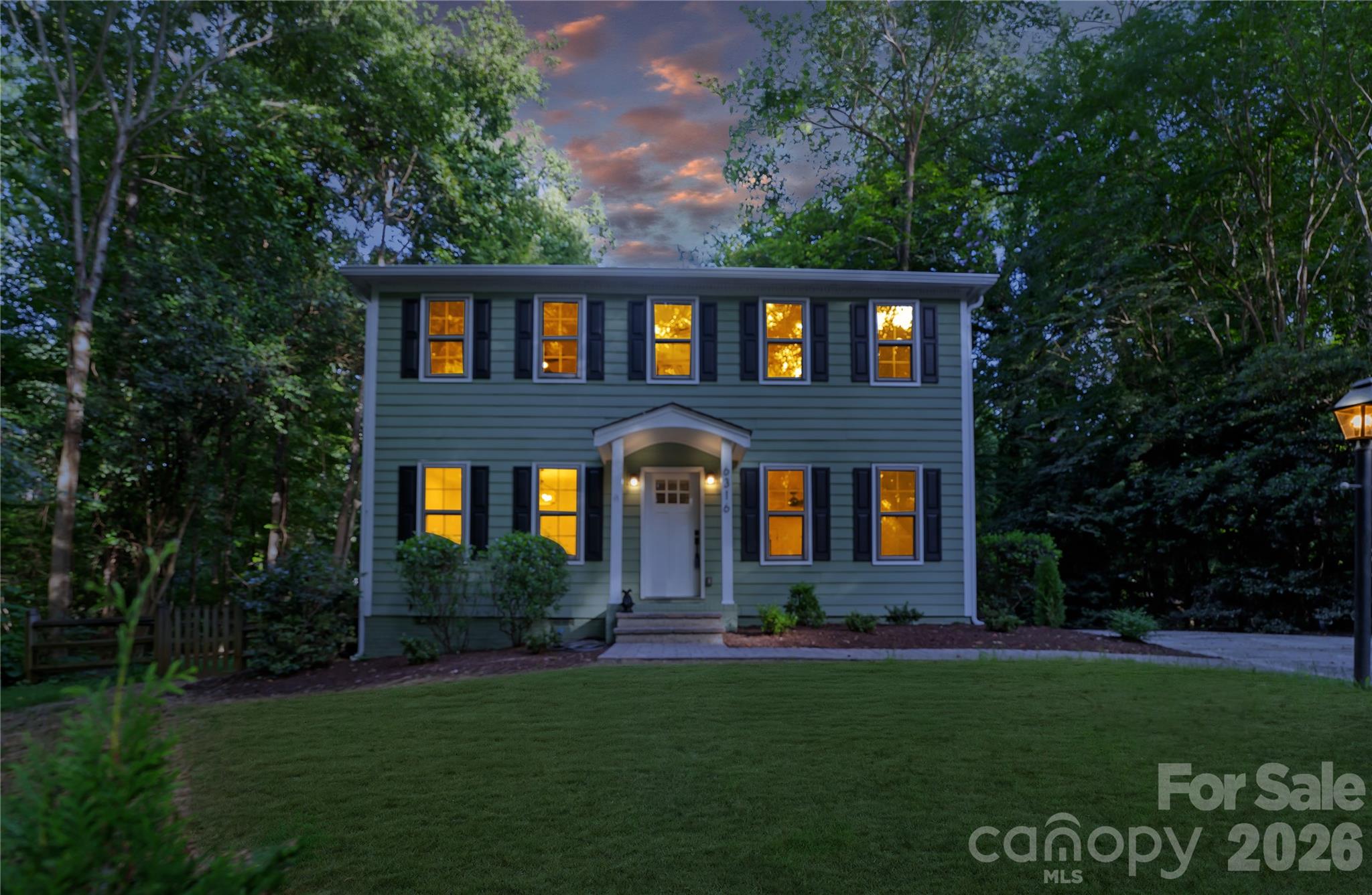 6316 Grove Park Boulevard — Charlotte