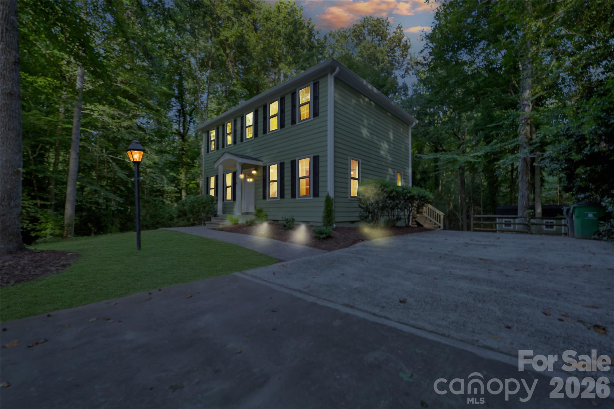 6316 Grove Park Boulevard — Charlotte
