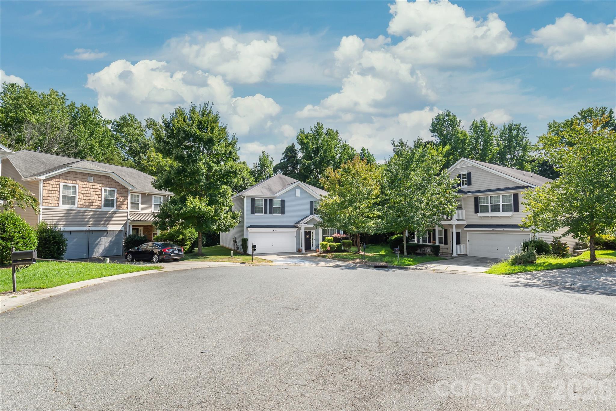 6404 Lanzerac Manor Drive — Charlotte